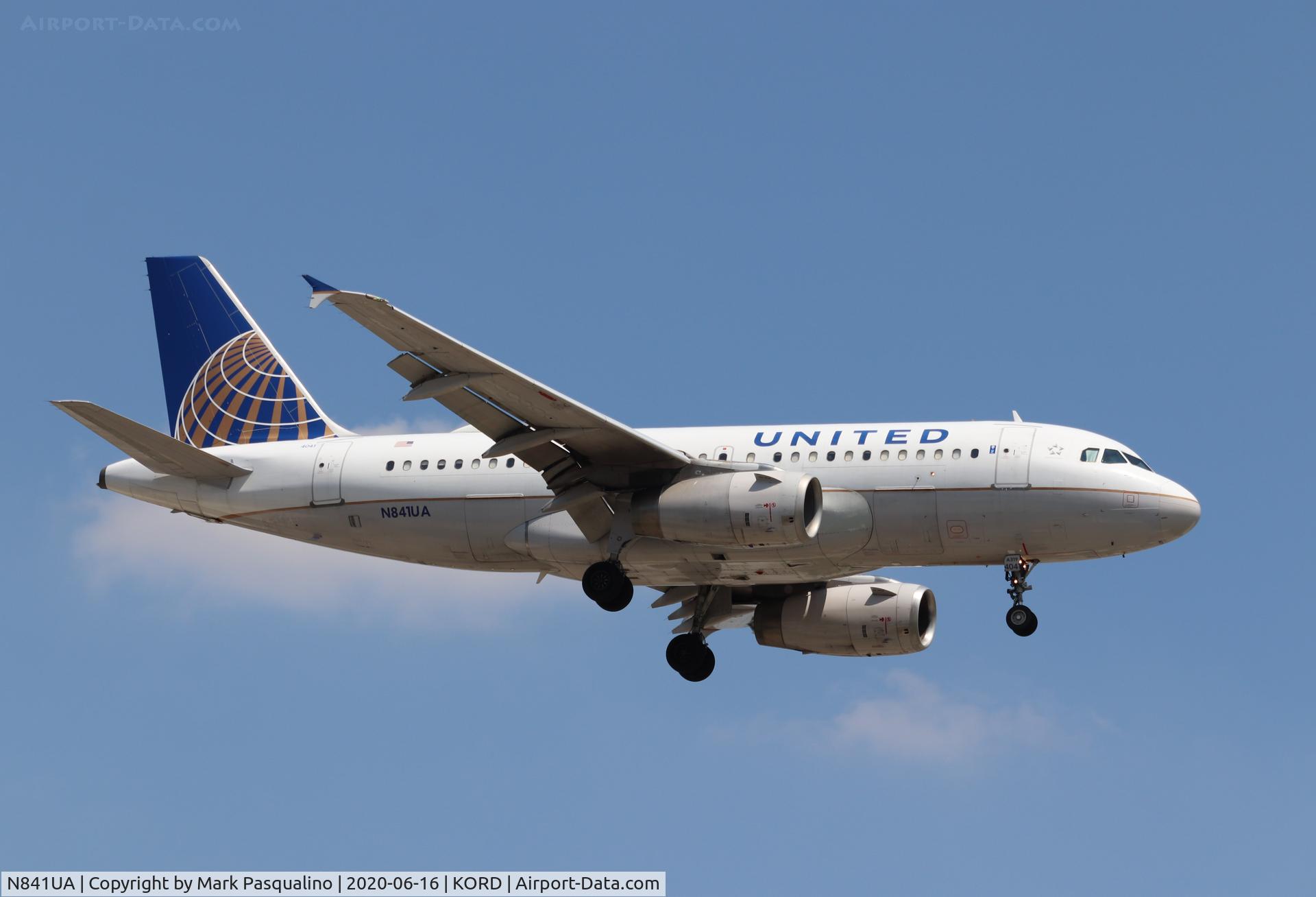 N841UA, 2001 Airbus A319-131 C/N 1545, Airbus A319-131