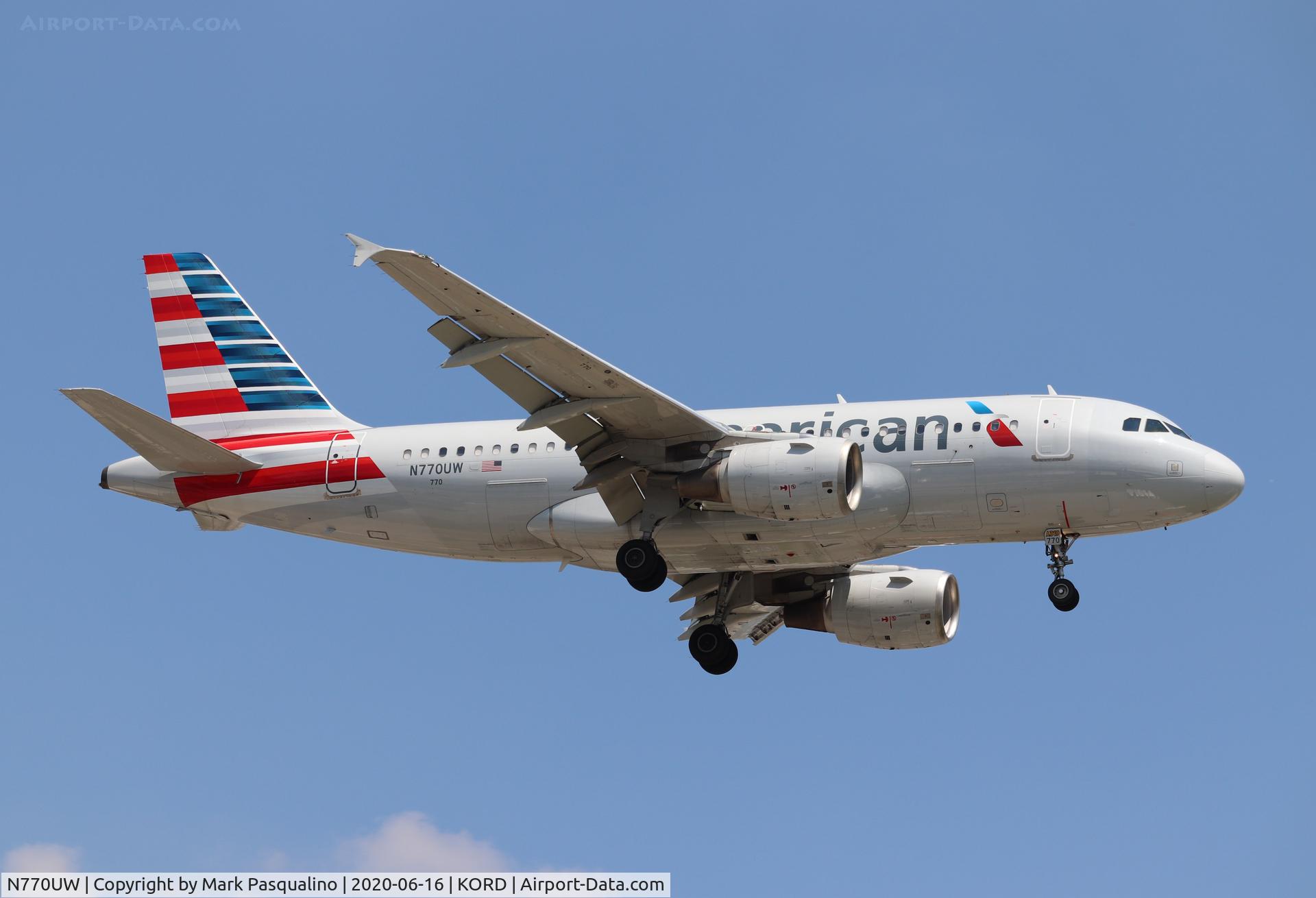 N770UW, 2000 Airbus A319-112 C/N 1393, Airbus A319-112