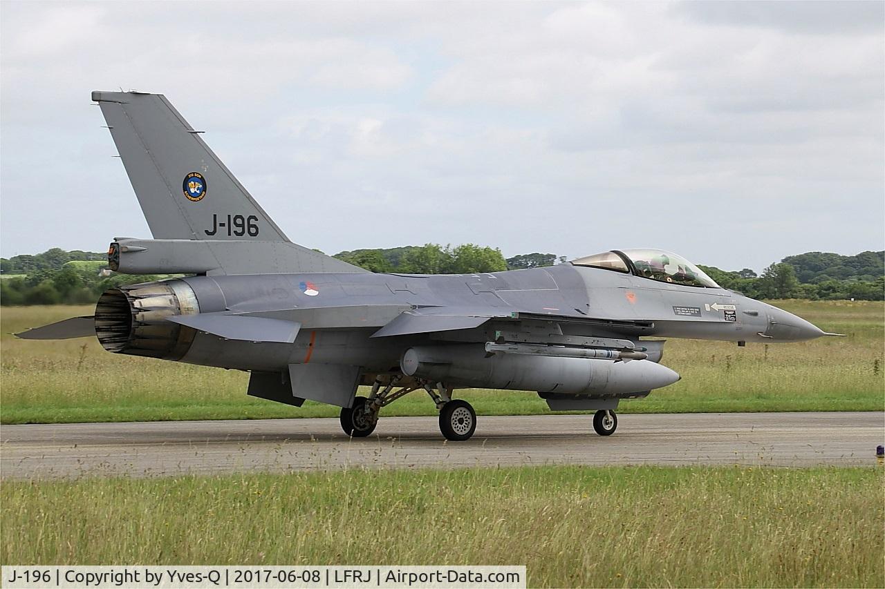 J-196, Fokker F-16AM Fighting Falcon C/N 6D-103, Fokker F-16AM Fighting Falcon, Taxiing to flight line, Landivisiau Naval Air Base (LFRJ) Tiger Meet 2017
