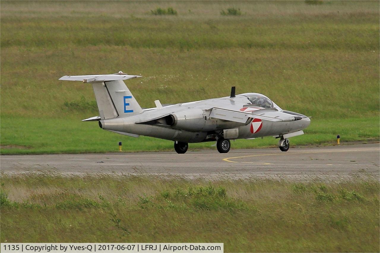 1135, Saab 105OE C/N 105435, Saab 105OE, Taxiing to flight line, Landivisiau Naval Air Base (LFRJ) Tiger Meet 2017
