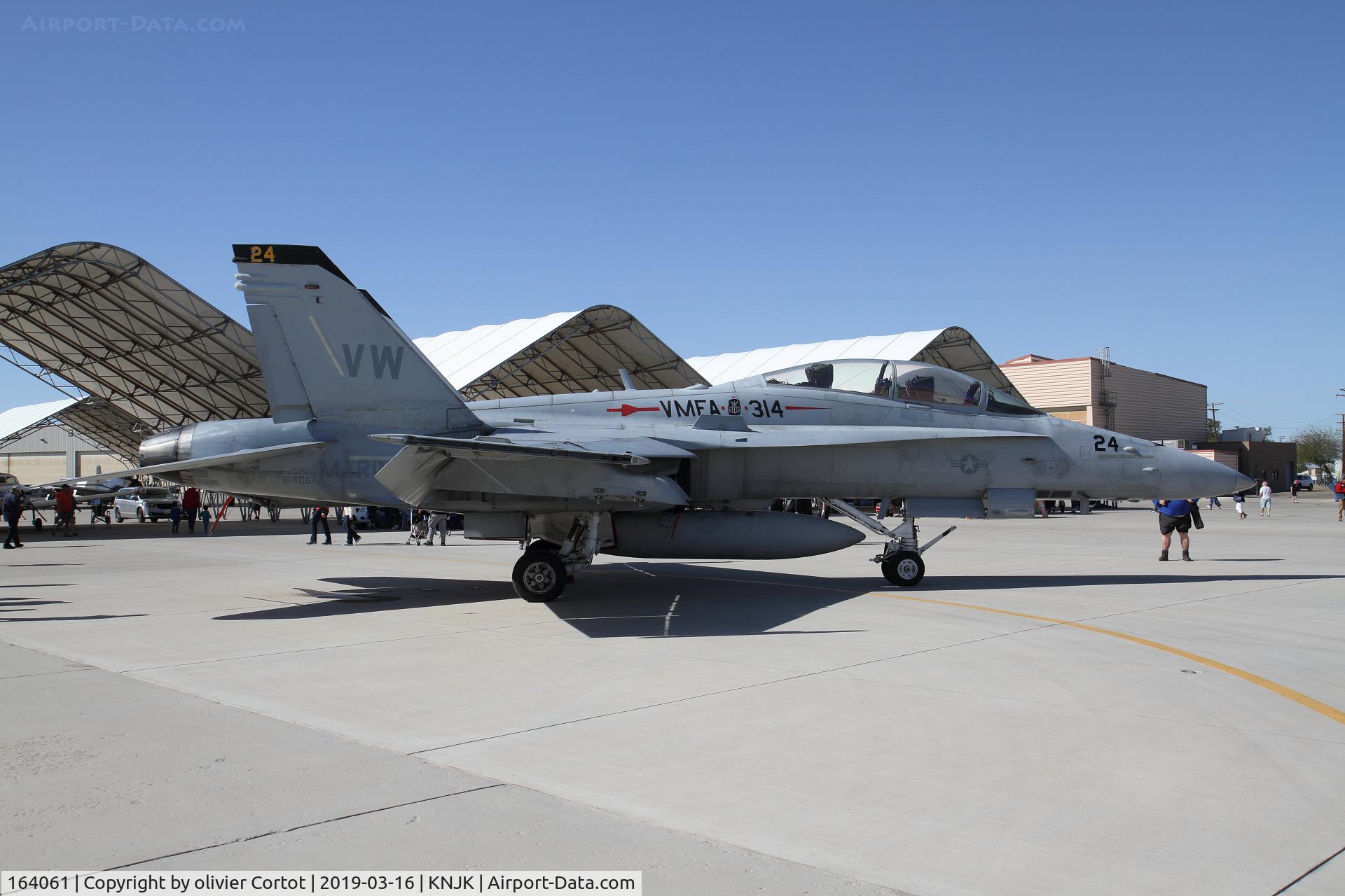 164061, 1990 McDonnell Douglas F/A-18D Hornet C/N 951/D059, 2019 airshow
