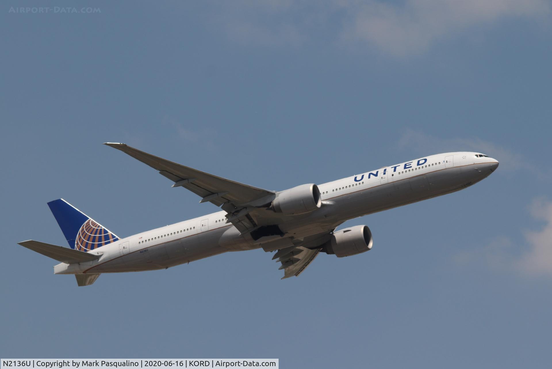 N2136U, 2017 Boeing 777-300/ER C/N 62648, Boeing 777-322/ER