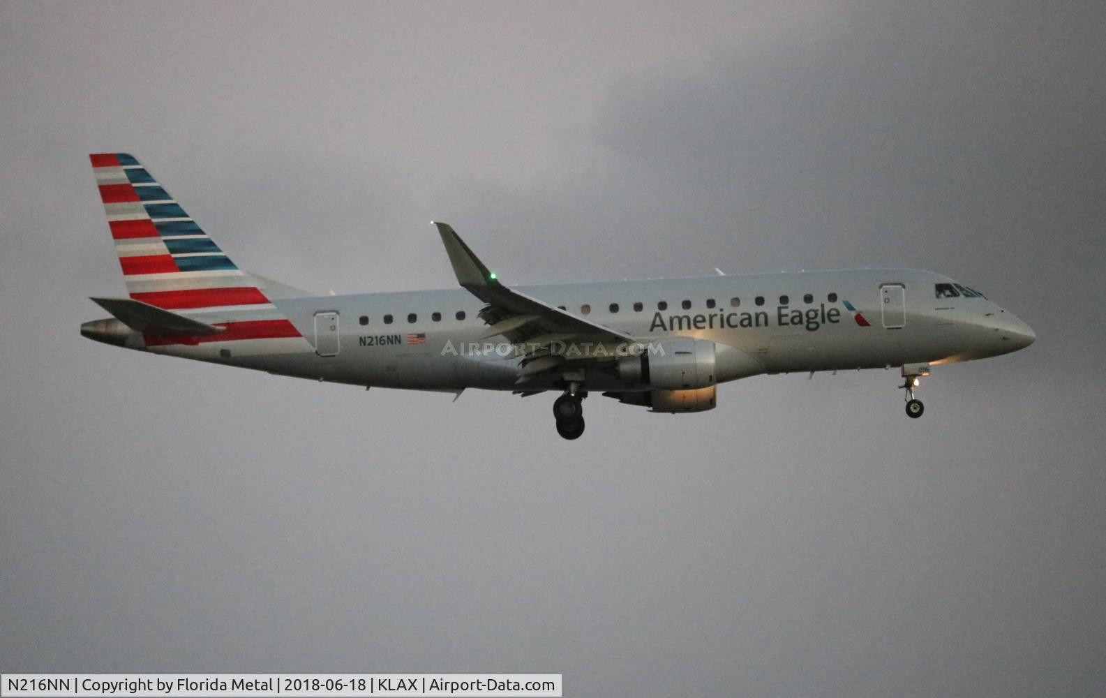 N216NN, 2015 Embraer 175LR (ERJ-170-200LR) C/N 17000513, LAX 2018