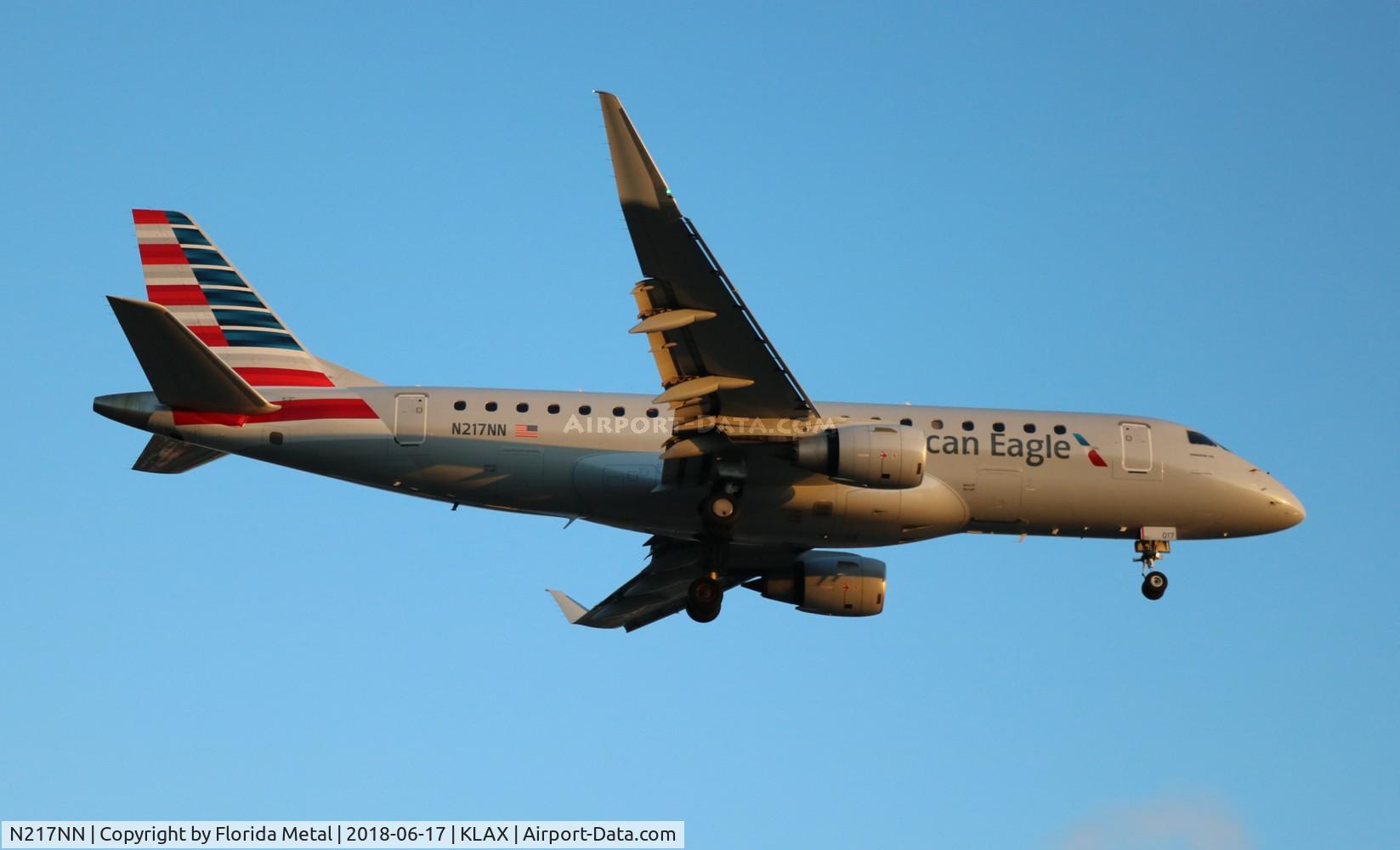 N217NN, 2015 Embraer 175LR (ERJ-170-200LR) C/N 17000515, LAX 2018