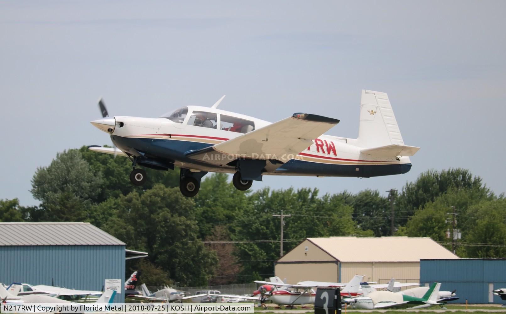 N217RW, 1983 Mooney M20J 201 C/N 24-1374, OSH 2018
