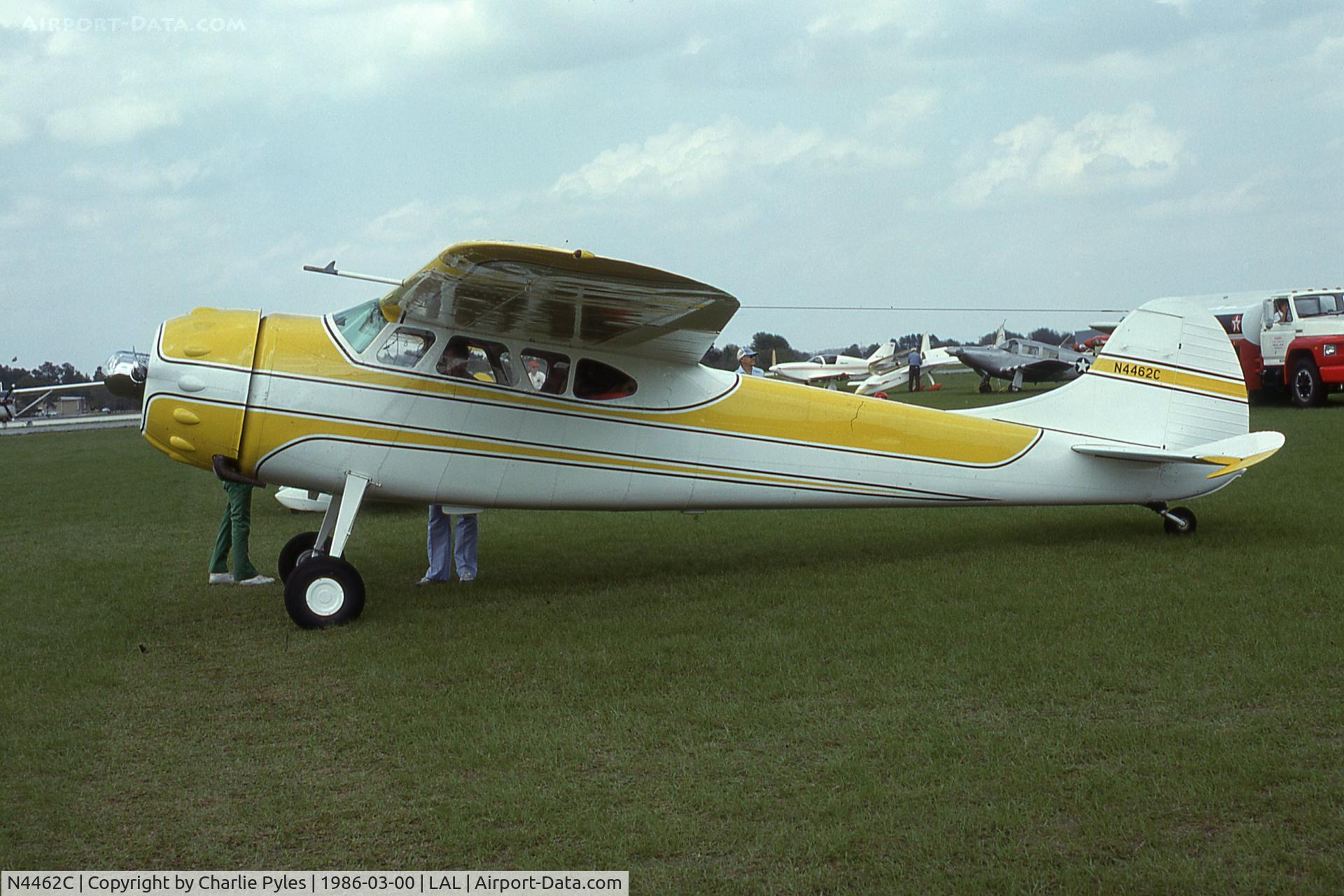 N4462C, 1953 Cessna 195B Businessliner C/N 16047, http://www.airpixphoto.com