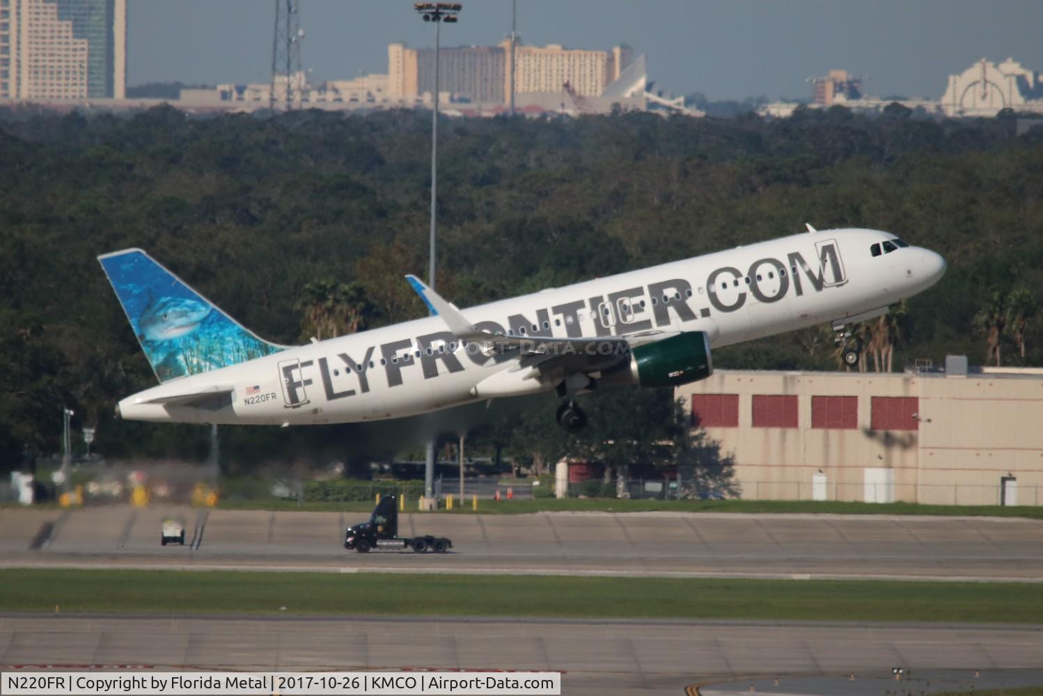 N220FR, 2013 Airbus A320-214 C/N 5661, MCO 2017