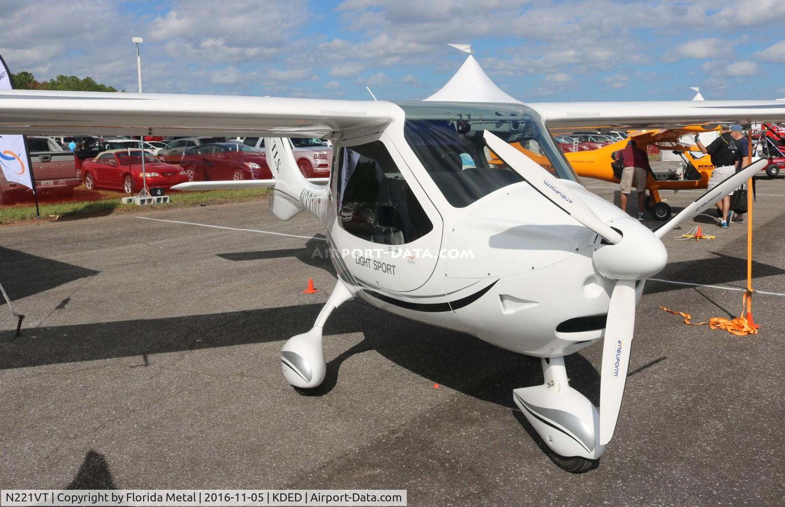 N221VT, 2014 Flight Design CTLS C/N F-14-06-04, Deland 2016