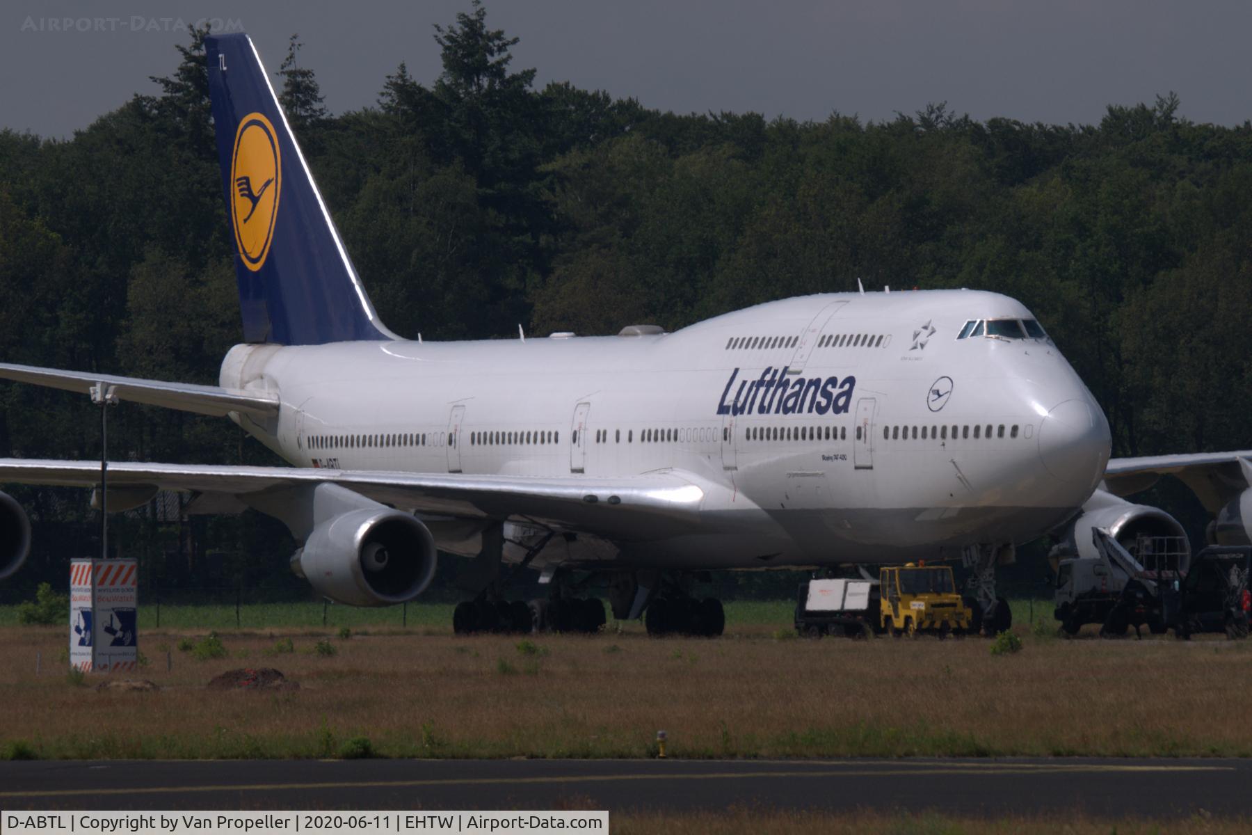 D-ABTL, 2002 Boeing 747-430 C/N 29872, Lufthansa Boeing 747-430 in storage at Twente airport, the Netherlands, due to Covid-19 pandemic