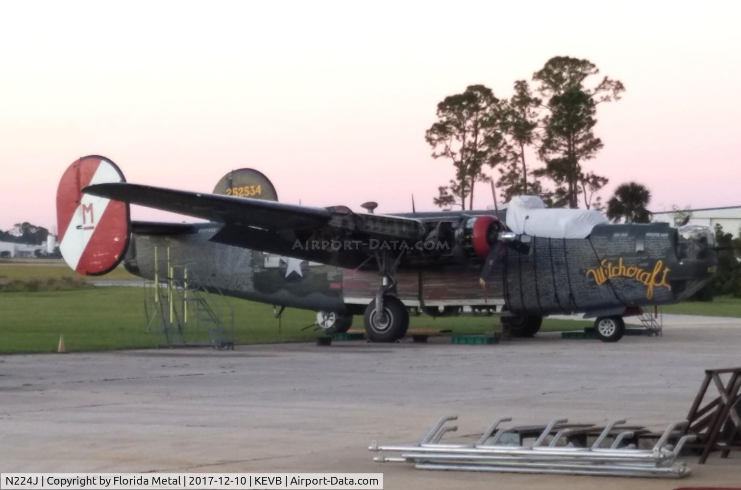 N224J, 1944 Consolidated B-24J-85-CF Liberator C/N 1347 (44-44052), New Smyrna Beach