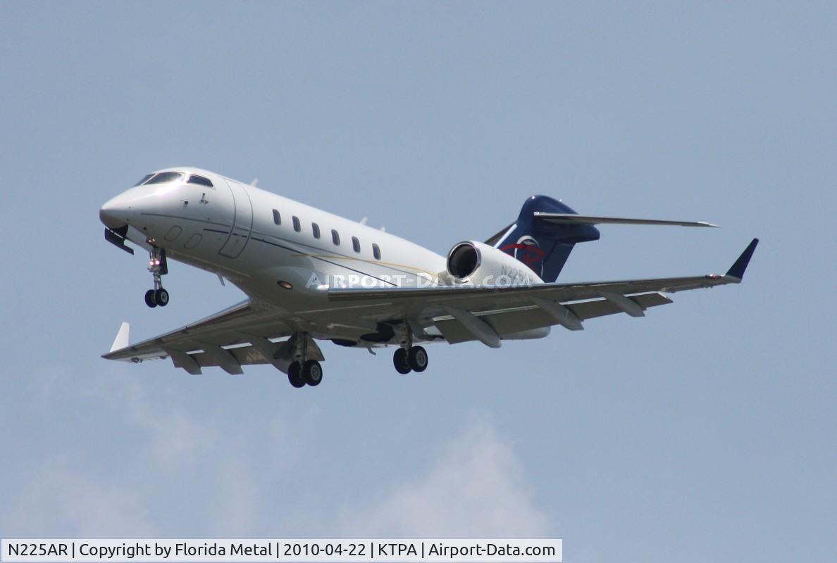 N225AR, 2007 Bombardier Challenger 300 (BD-100-1A10) C/N 20166, TPA 2010