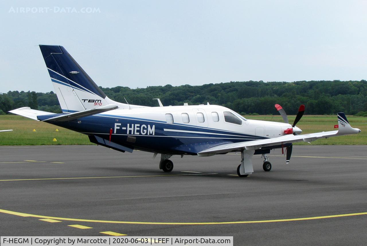 F-HEGM, 2017 Daher TBM-910 C/N 1174, Parked.