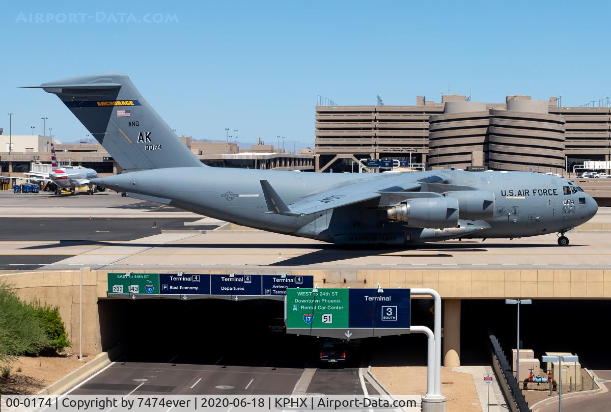 00-0174, 2000 Boeing C-17A Globemaster III C/N P-74, RCH406T