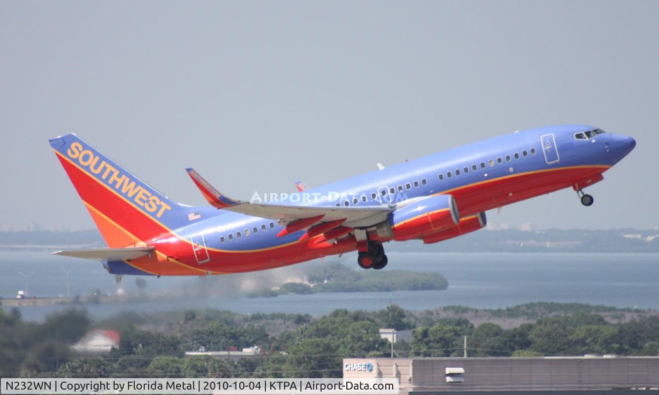 N232WN, 2006 Boeing 737-7H4 C/N 32500, TPA 2010