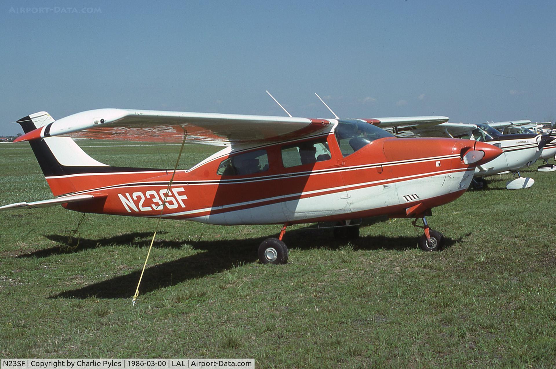 N23SF, 1971 Cessna 210L Centurion C/N 21059547, Air Pix