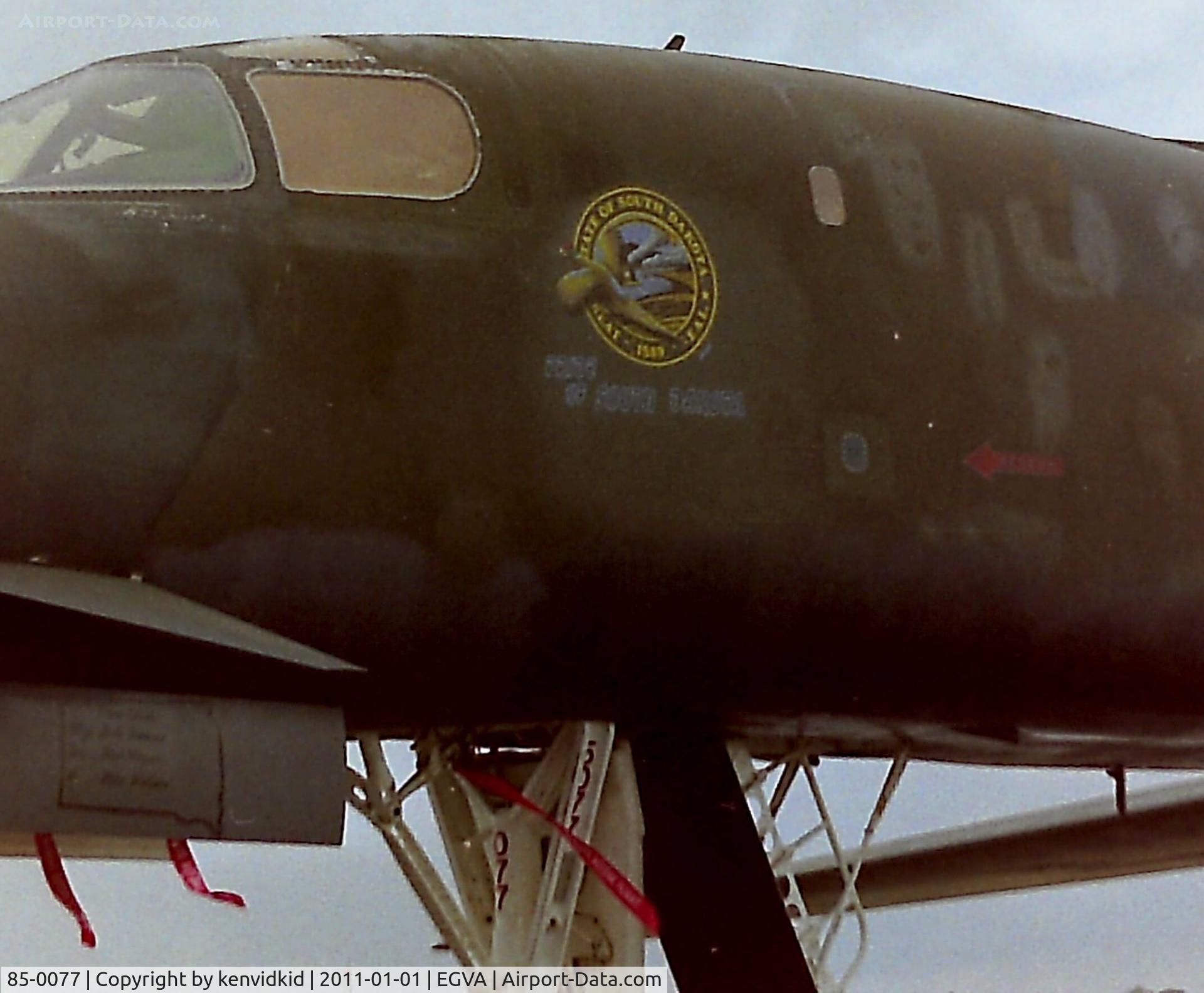 85-0077, 1985 Rockwell B-1B Lancer C/N 37, At RIAT 1993, scanned from negative.