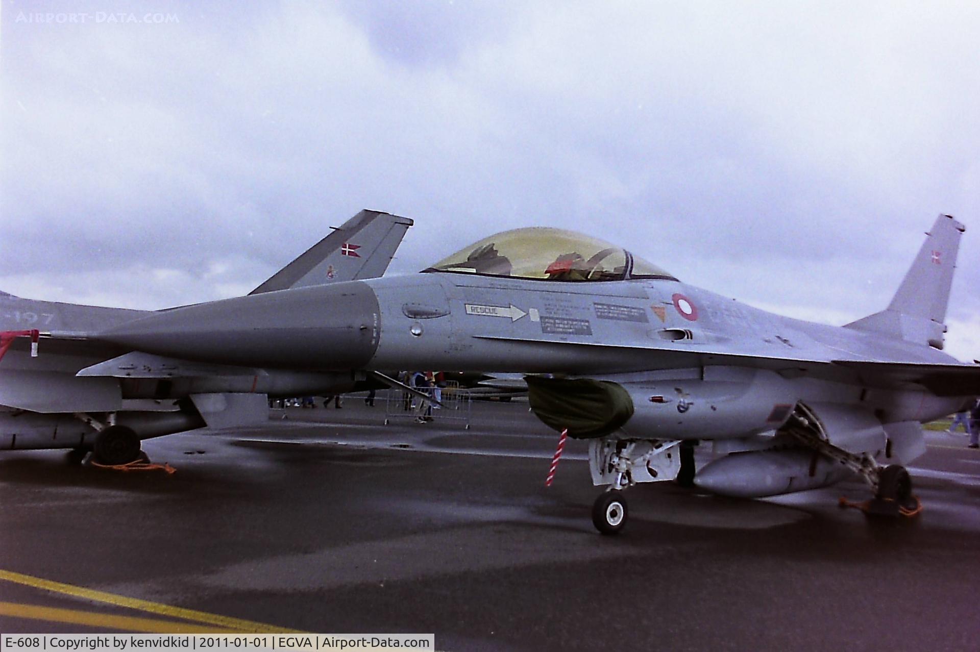 E-608, 1980 General Dynamics F-16AM C/N 6F-43, At RIAT 1993, scanned from negative.