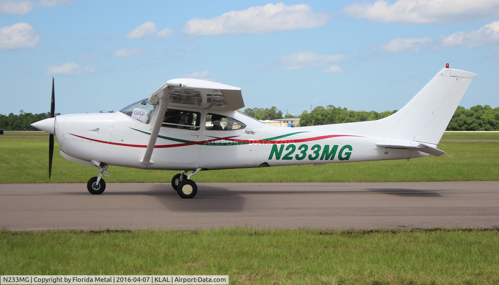 N233MG, 1980 Cessna R182 Skylane RG C/N R18201541, LAL SNF 2016