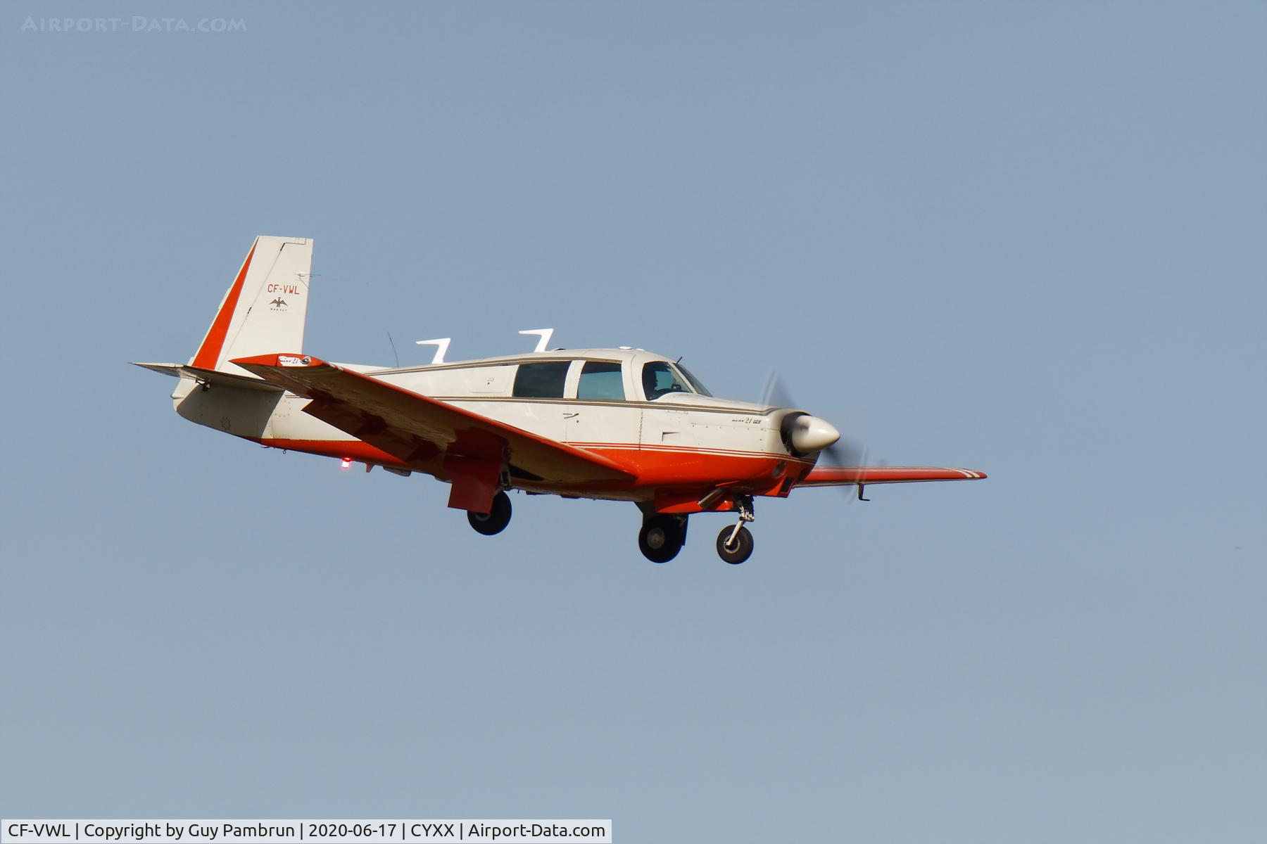 CF-VWL, 1967 Mooney M20C Ranger C/N 670086, Landing
