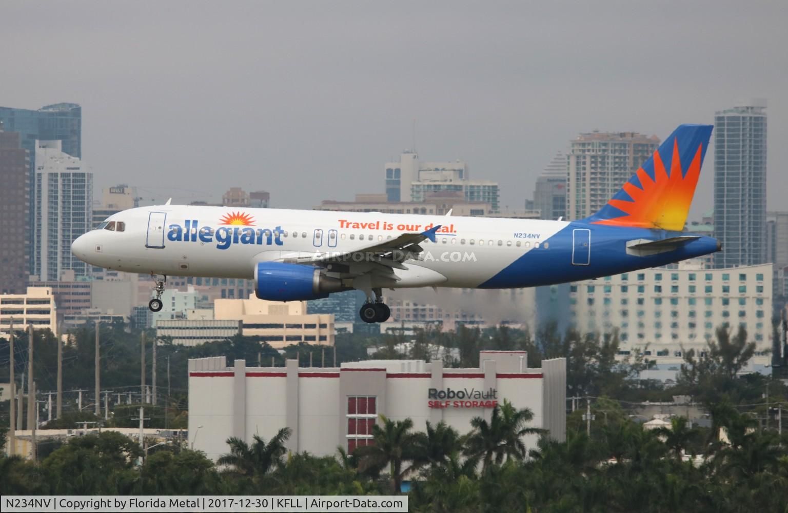 N234NV, 2001 Airbus A320-214 C/N 1467, FLL 2017