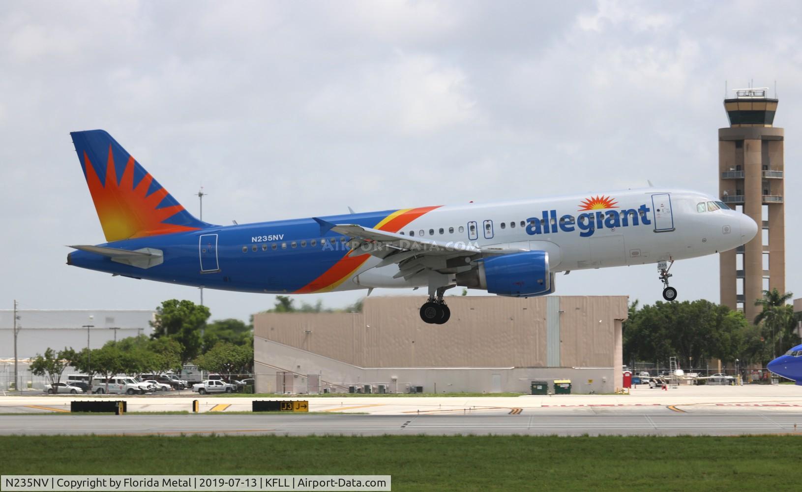N235NV, 1999 Airbus A320-214 C/N 1130, FLL 2019