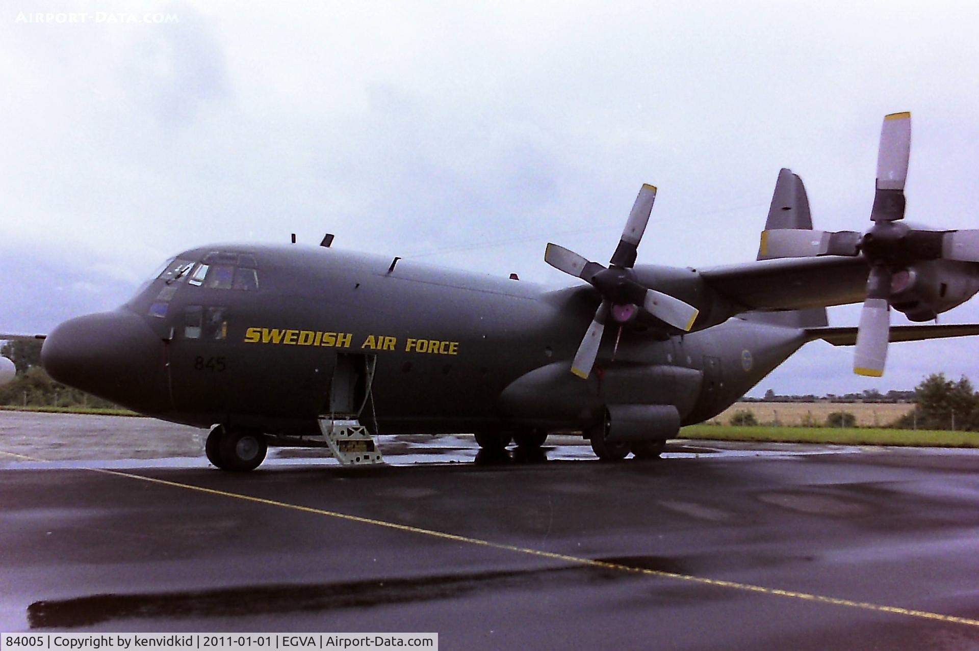 84005, Lockheed C-130H Hercules C/N 382-4884, At RIAT 1993, scanned from negative.