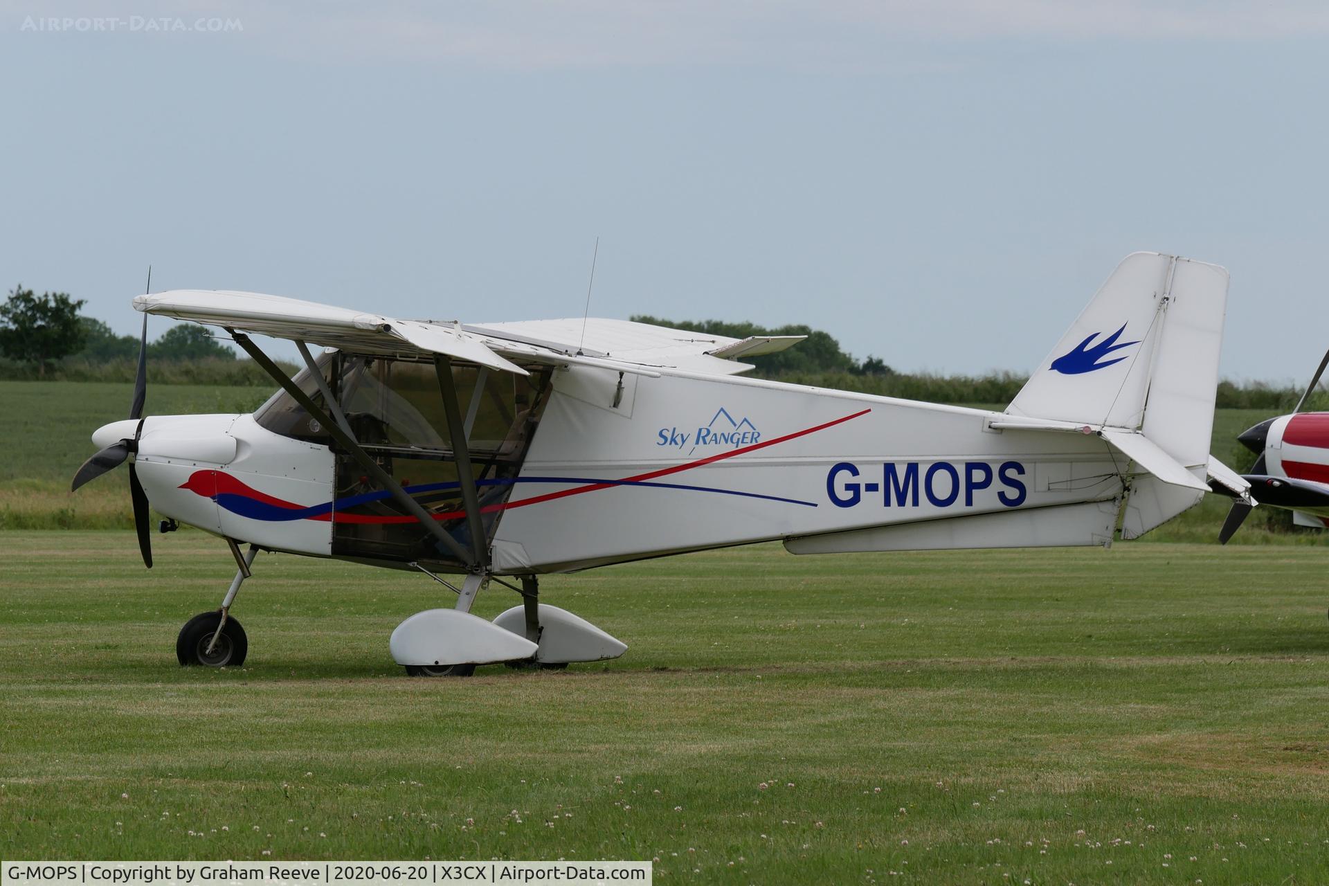 G-MOPS, 2007 Skyranger Swift 912S(1) C/N BMAA/HB/547, Parked at Northrepps.