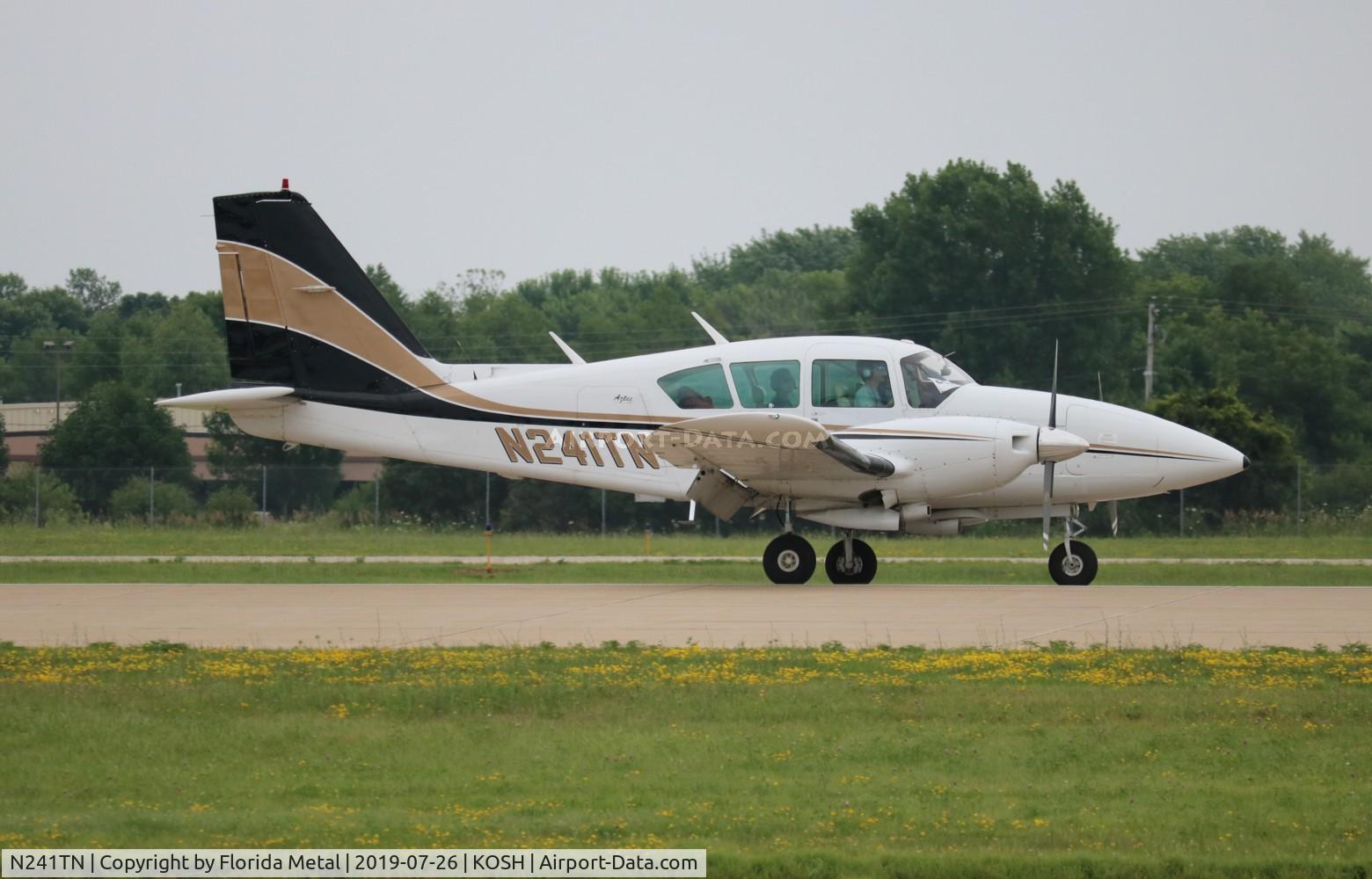 N241TN, Piper PA-23-250 C/N 27-7954110, OSH 2019