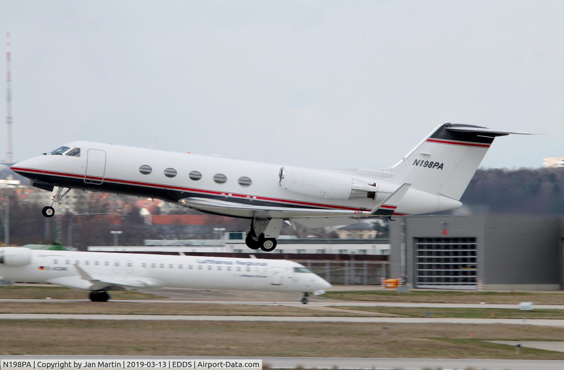 N198PA, 1986 Gulfstream Aerospace G-1159A Gulfstream III C/N 482, Departure