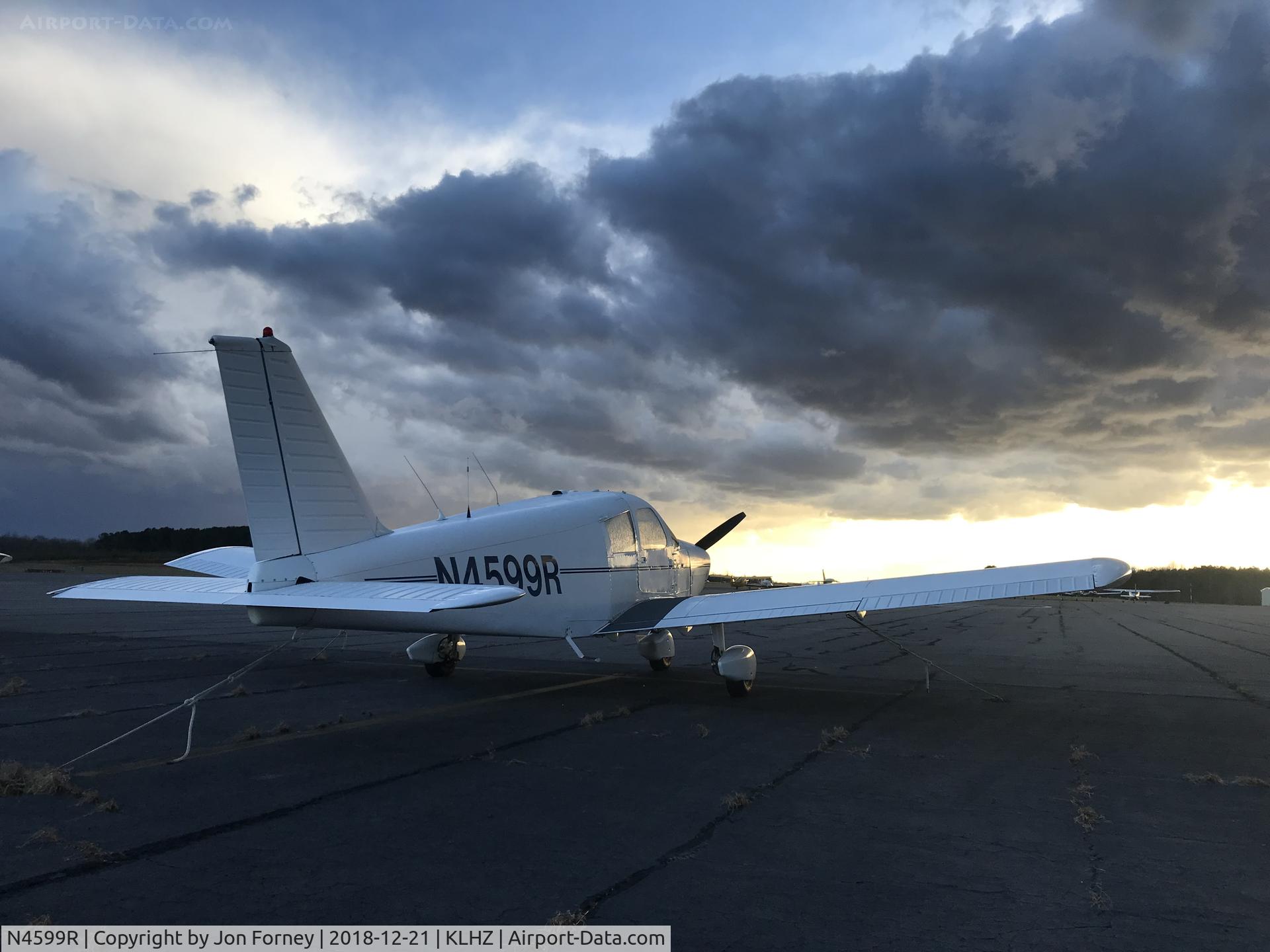 N4599R, 1966 Piper PA-28-140 C/N 28-21346, PA-28-140
