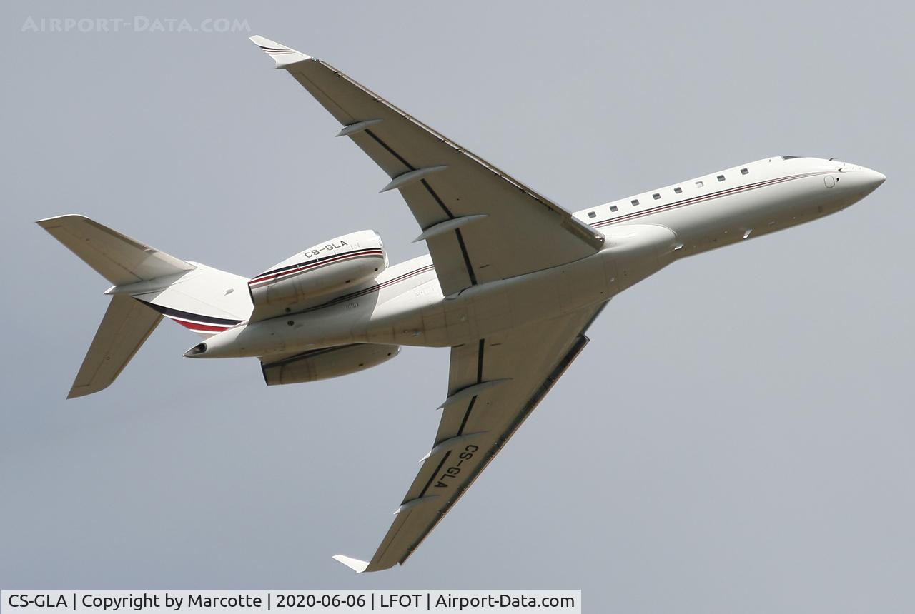 CS-GLA, 2012 Bombardier BD-700-1A10 Global 6000 C/N 9478, Taking off runway 20.