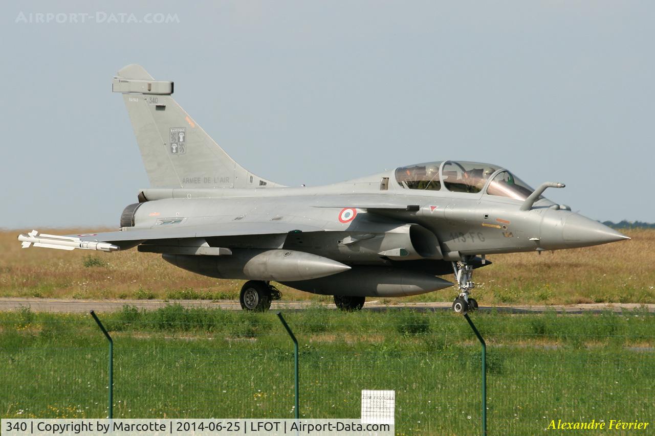 340, Dassault Rafale B C/N 340, Taxiing for holding point runway 02.