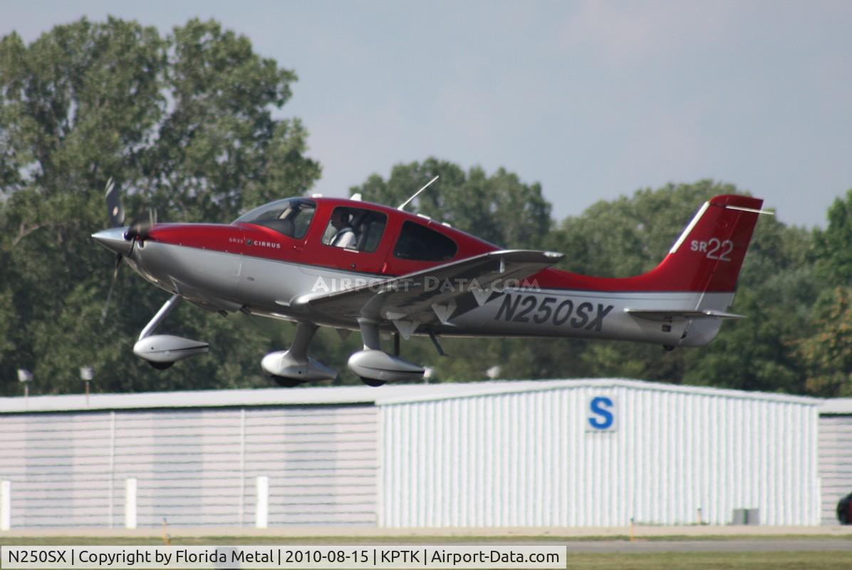 N250SX, Cirrus SR22 C/N 3632, PTK 2010