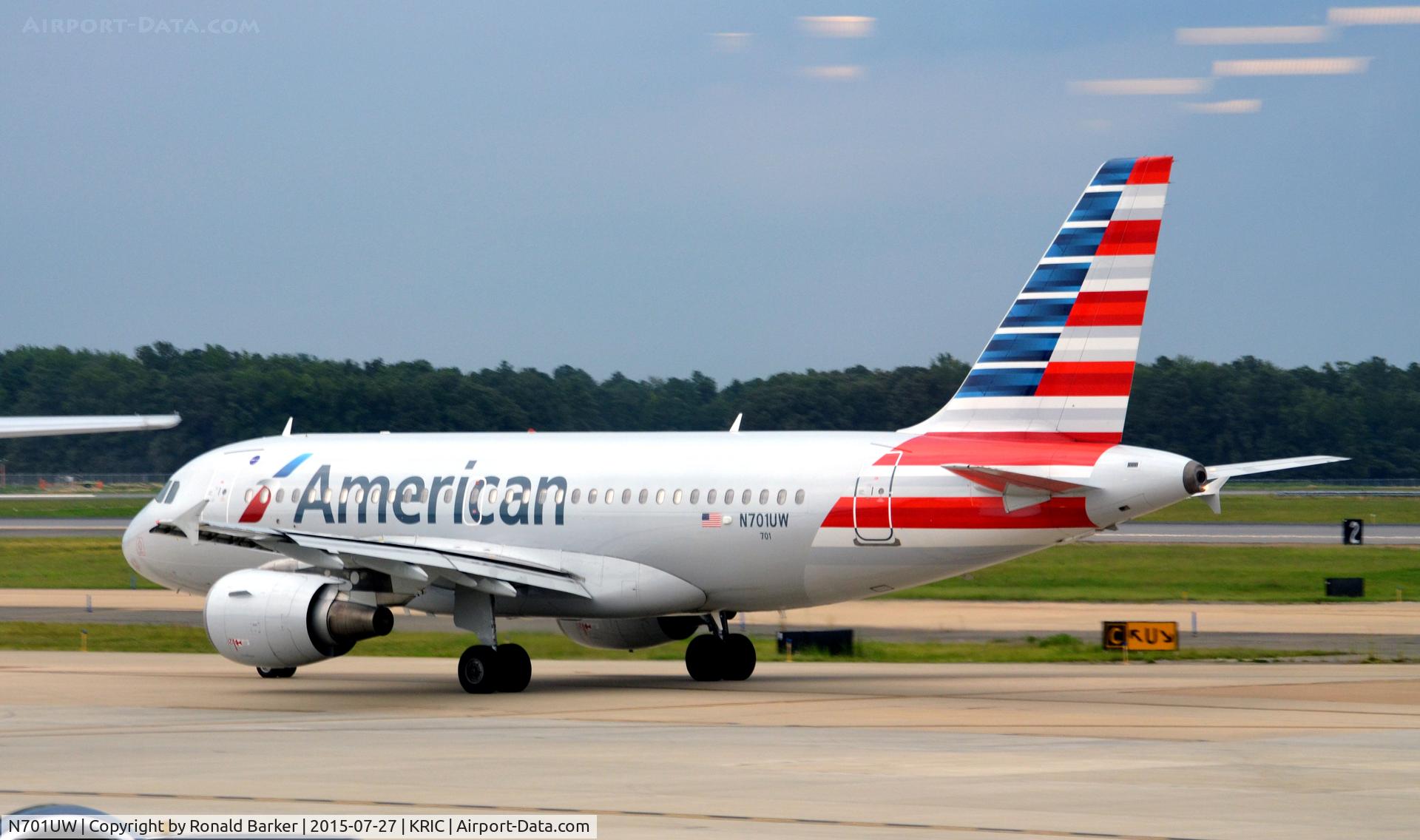N701UW, 1998 Airbus A319-112 C/N 0890, Taxi RIC