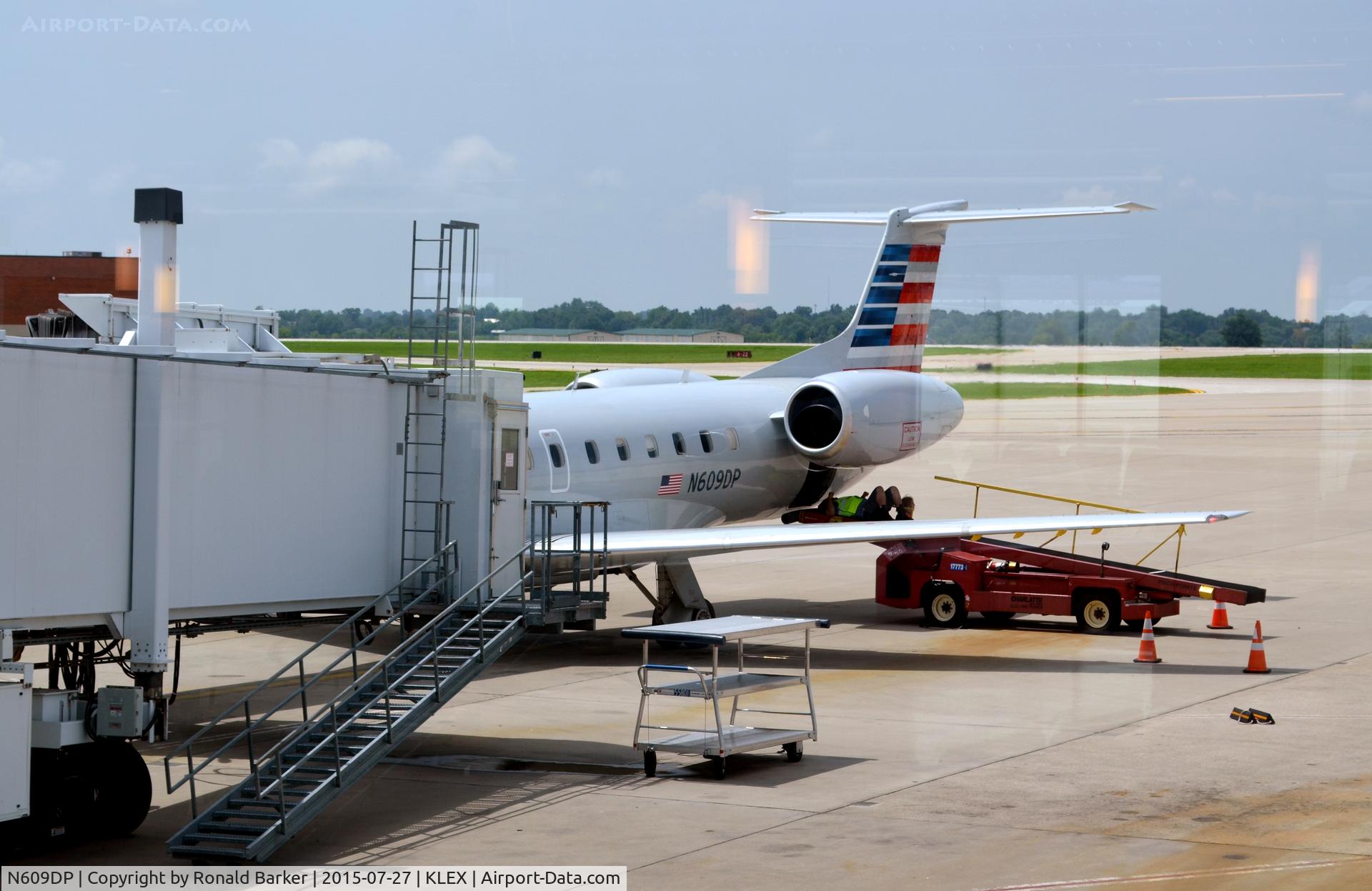 N609DP, 1998 Embraer ERJ-145LR (EMB-145LR) C/N 145069, At gate Lexington