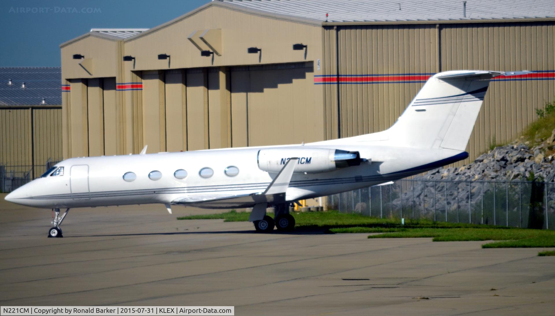 N221CM, 1982 Gulfstream Aerospace G-1159A Gulfstream III C/N 343, Parked Lexington
