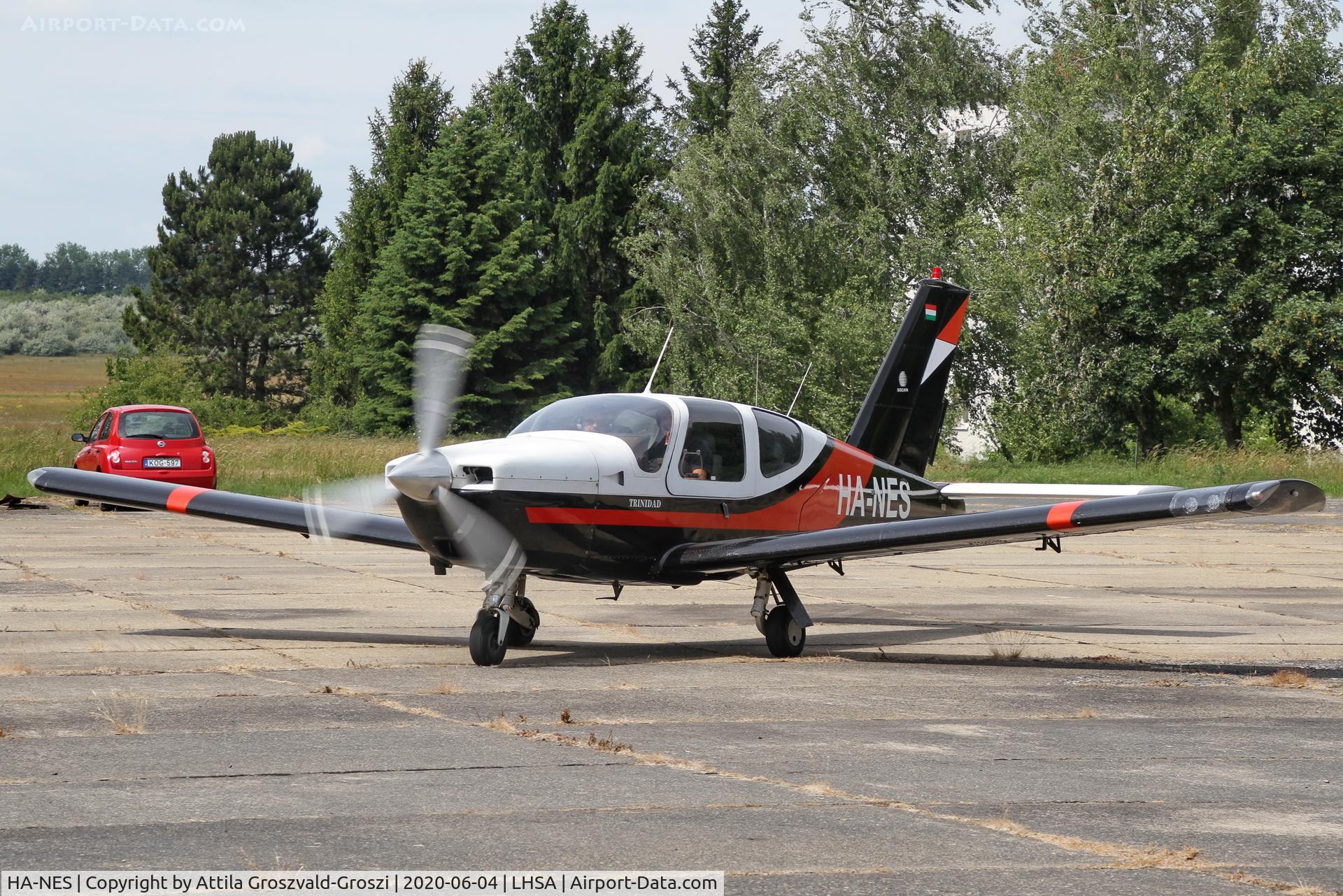 HA-NES, 1982 Socata TB-20 Trinidad C/N 333, LHSA-Szentkirályszabadja Airport, Hungary