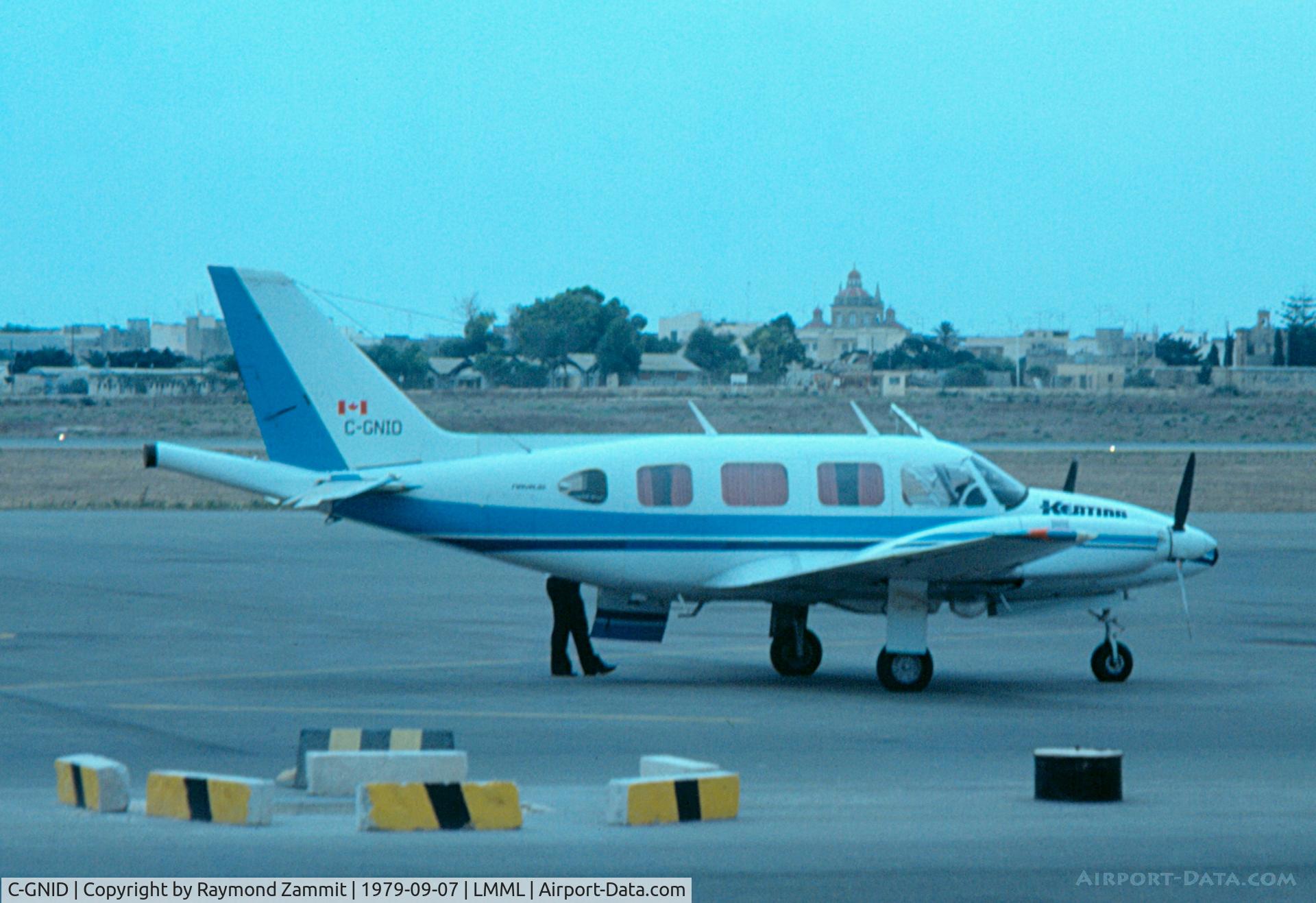 C-GNID, Piper PA-31 Navajo C/N 31-7401256, Piper PA-31 Navajo C-GNID Kenting Aviation