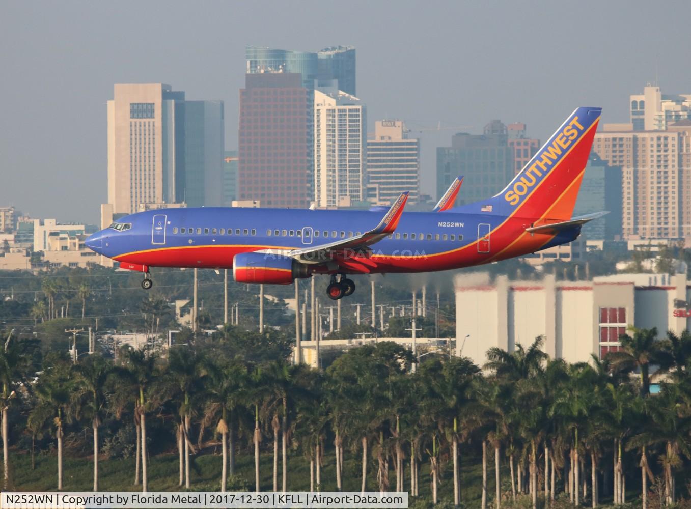 N252WN, 2006 Boeing 737-7H4 C/N 34973, FLL 2017