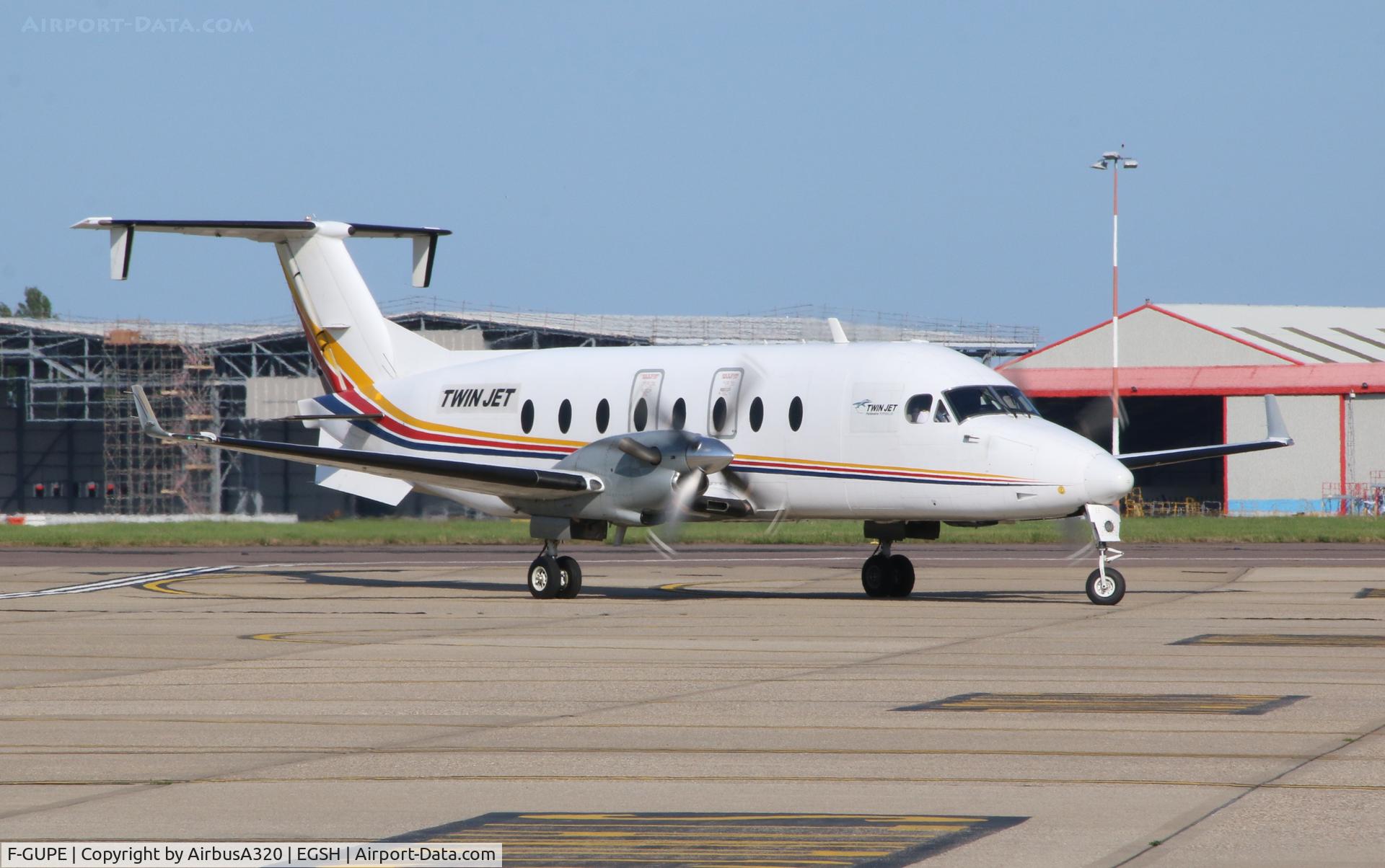 F-GUPE, 1996 Beech 1900D C/N UE-248, Arriving at Norwich