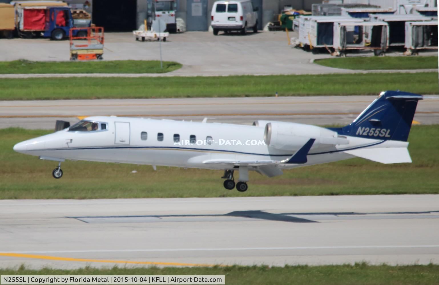 N255SL, 2000 Learjet Inc 60 C/N 188, FLL 2015