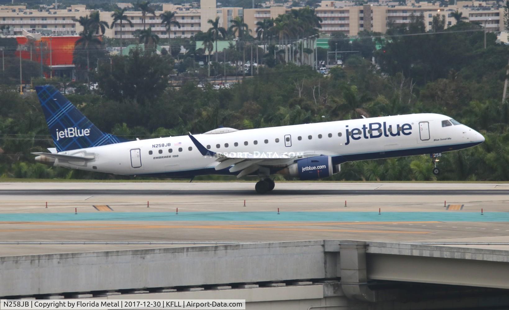 N258JB, 2006 Embraer 190AR (ERJ-190-100IGW) C/N 19000047, FLL 2017