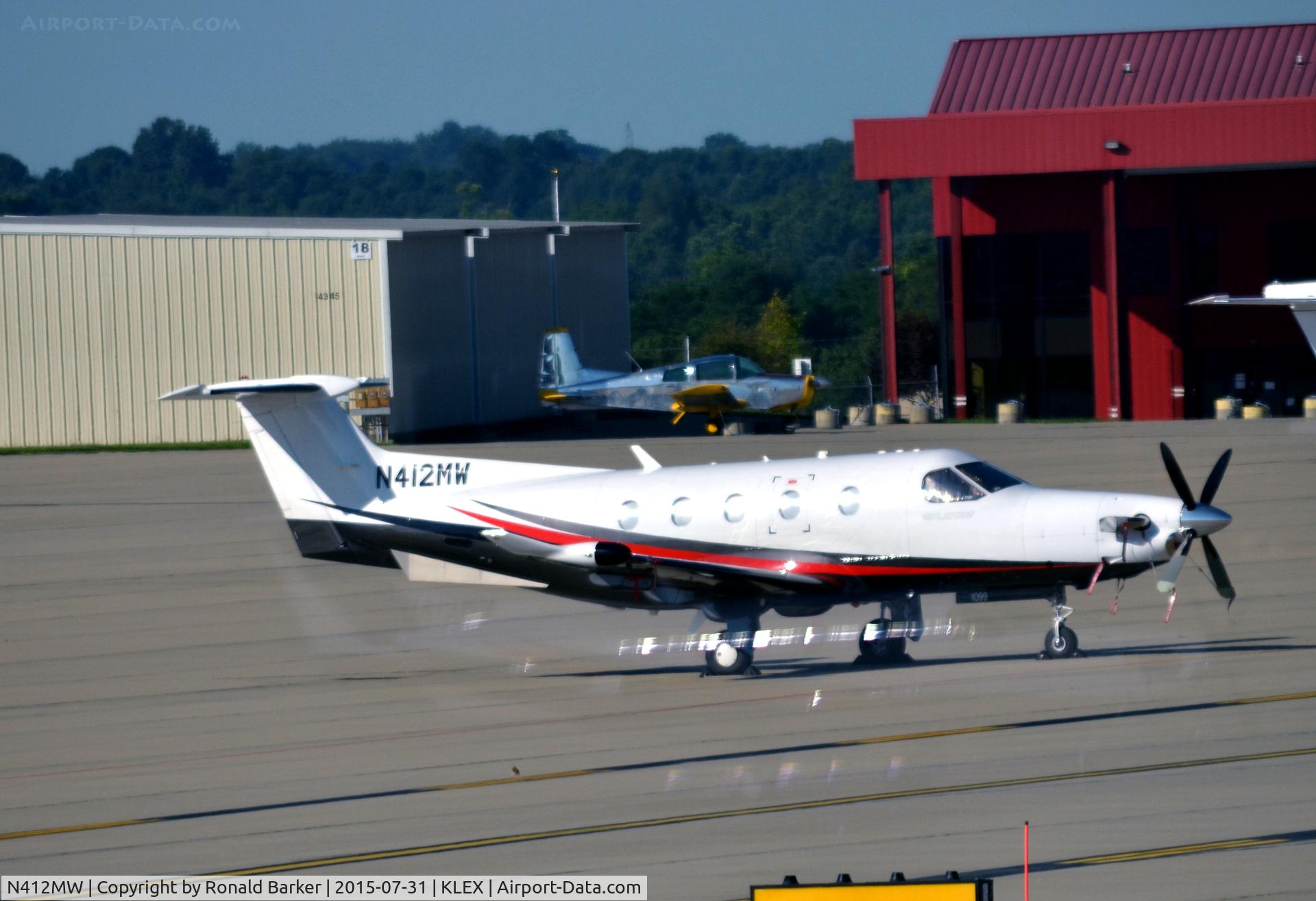 N412MW, 2008 Pilatus PC-12/47E C/N 1099, On the ramp Lexington
