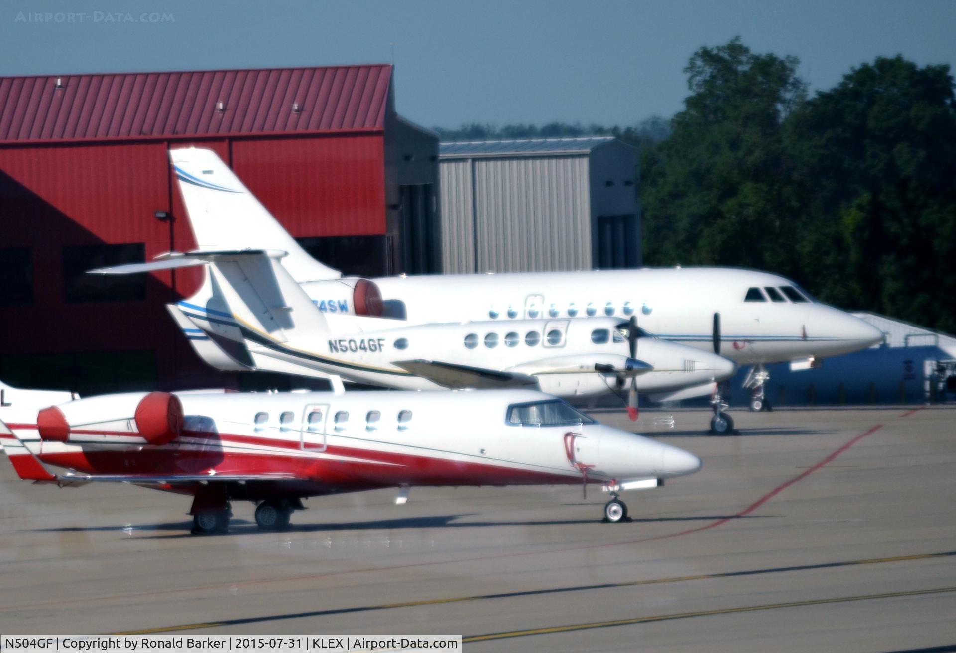 N504GF, 1983 Beech B200 King Air C/N BB-1156, On the ramp  Lexington