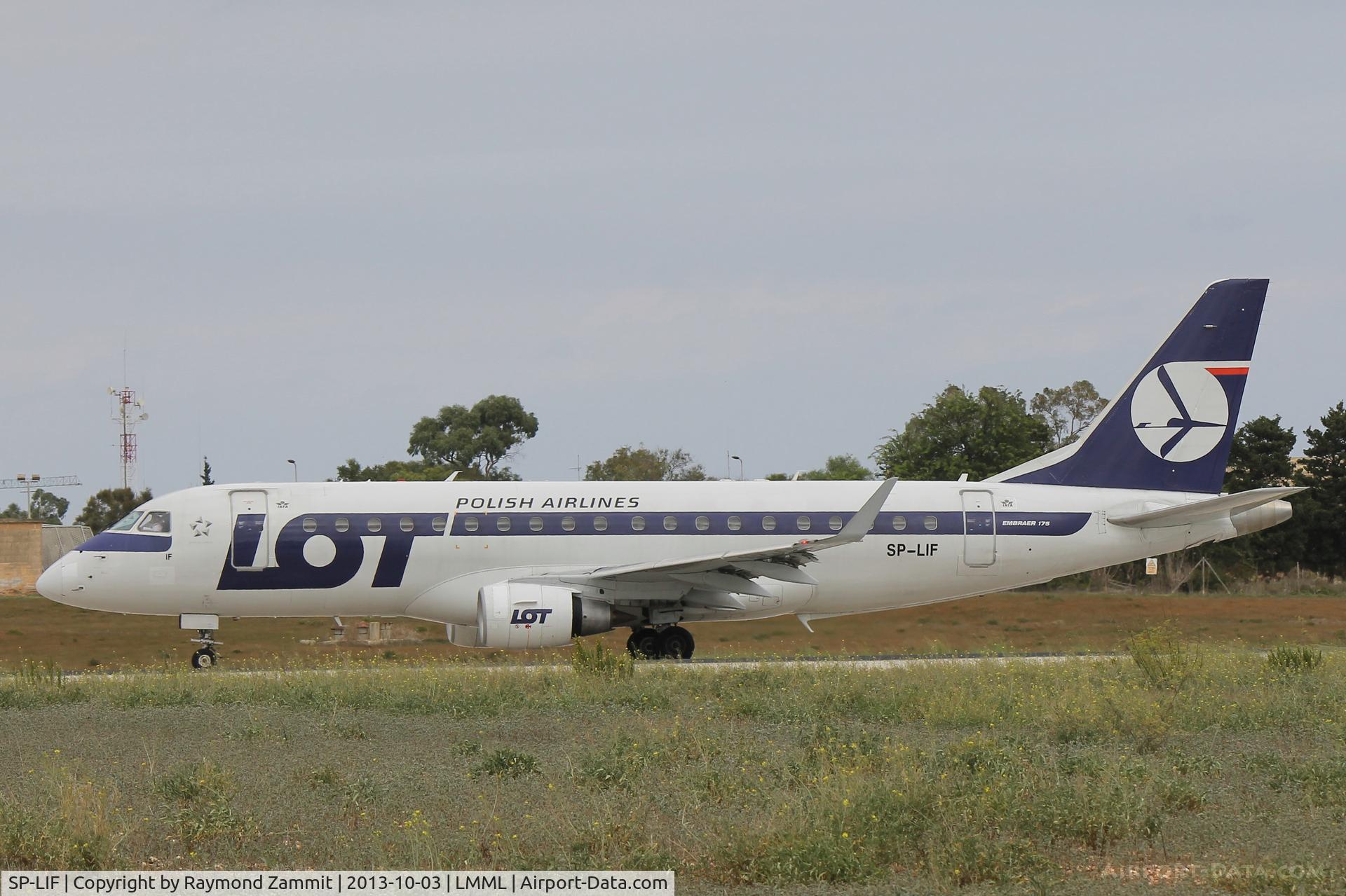 SP-LIF, 2006 Embraer 175STD (ERJ-170-200STD) C/N 17000154, Embraer EMB175STD SP-LIF LOT