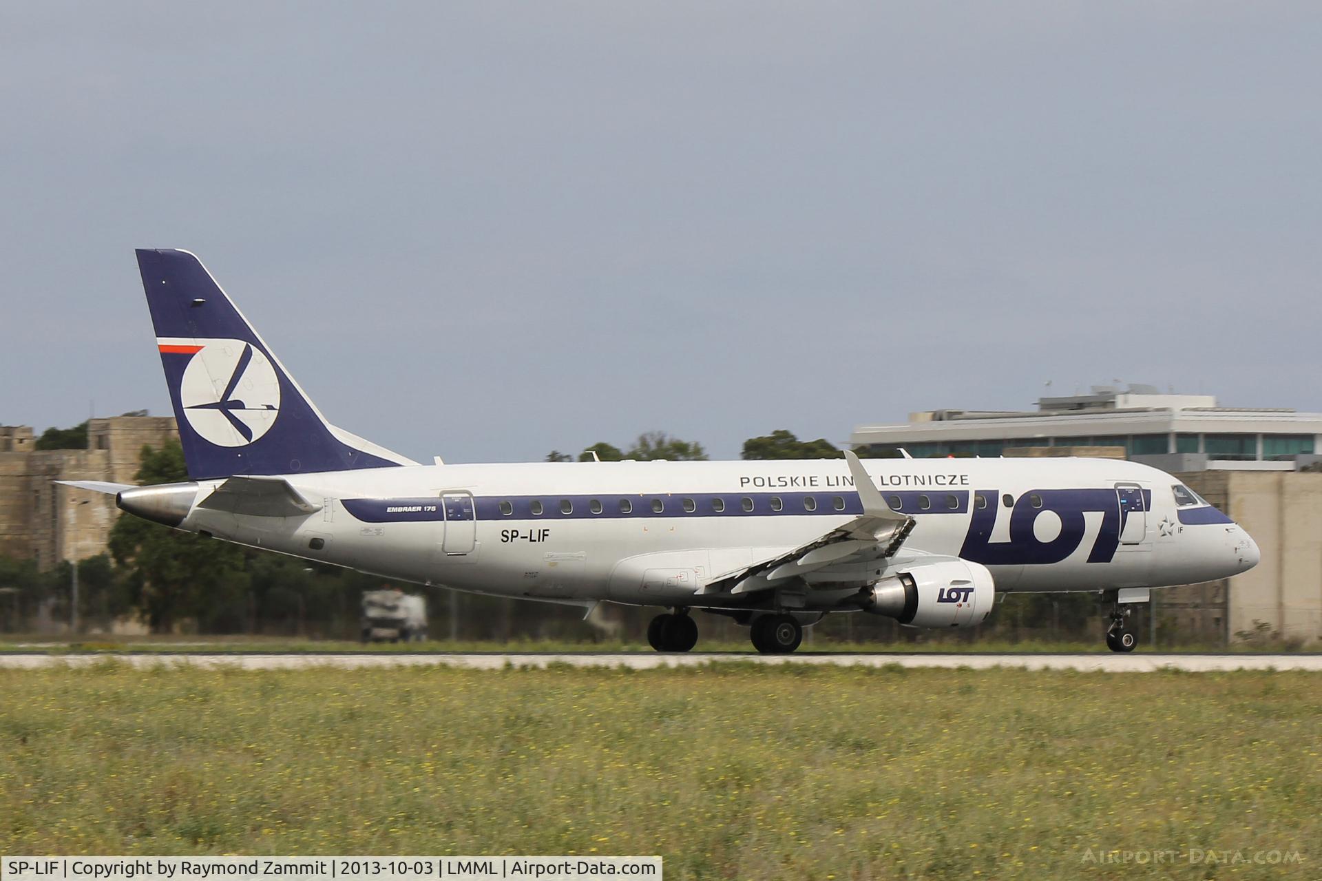 SP-LIF, 2006 Embraer 175STD (ERJ-170-200STD) C/N 17000154, Embraer EMB175 SP-LIF LOT