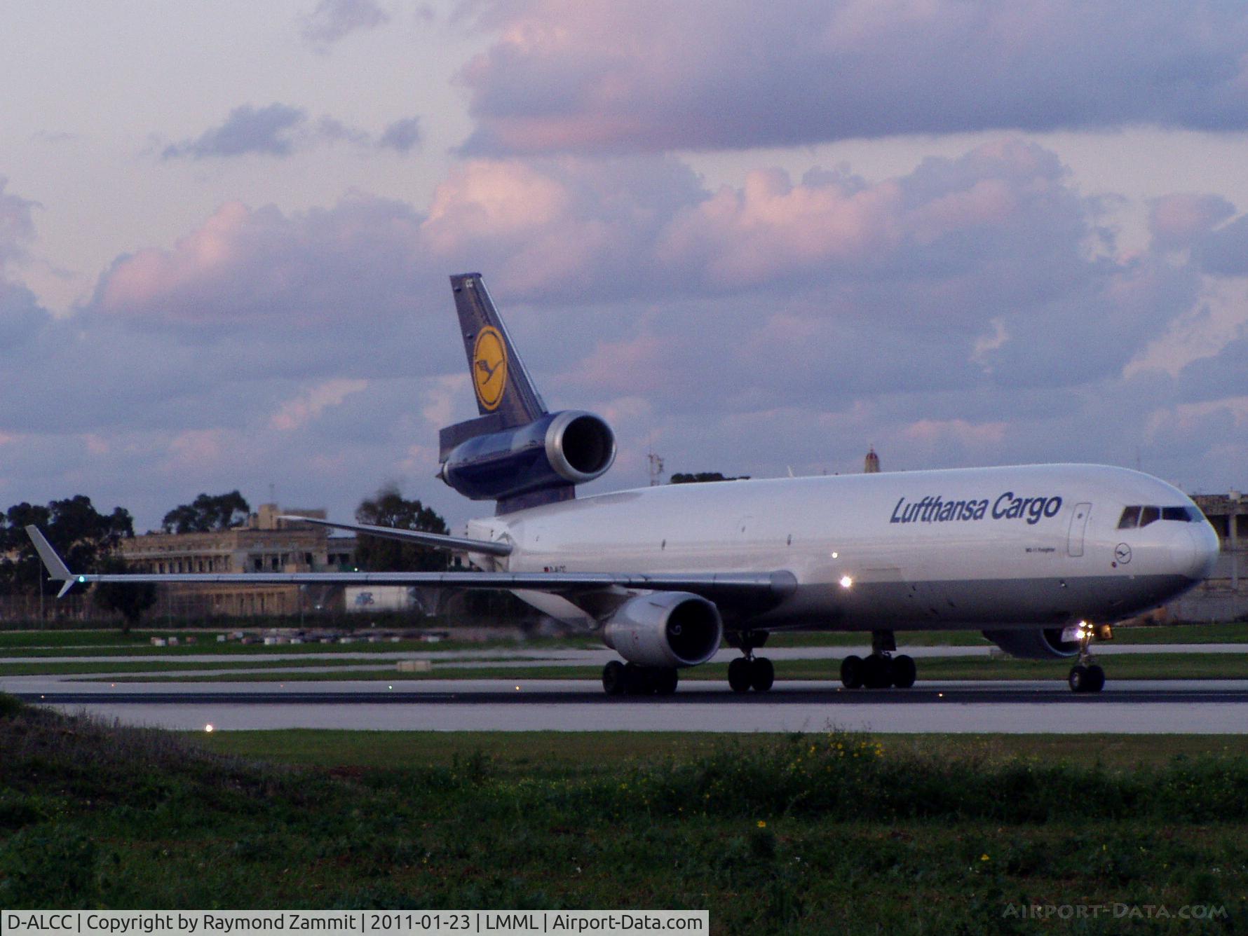 D-ALCC, 1998 McDonnell Douglas MD-11F C/N 48783, MD11 D-ALCC Lufthansa