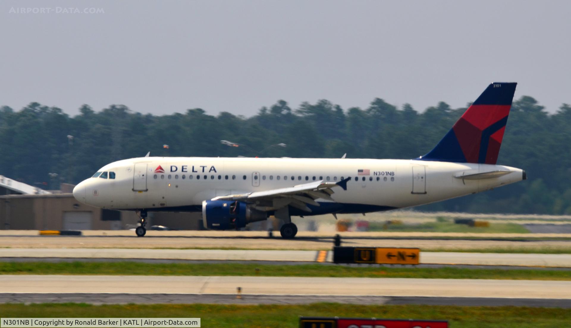 N301NB, 1999 Airbus A319-114 C/N 1058, Landing Atlanta