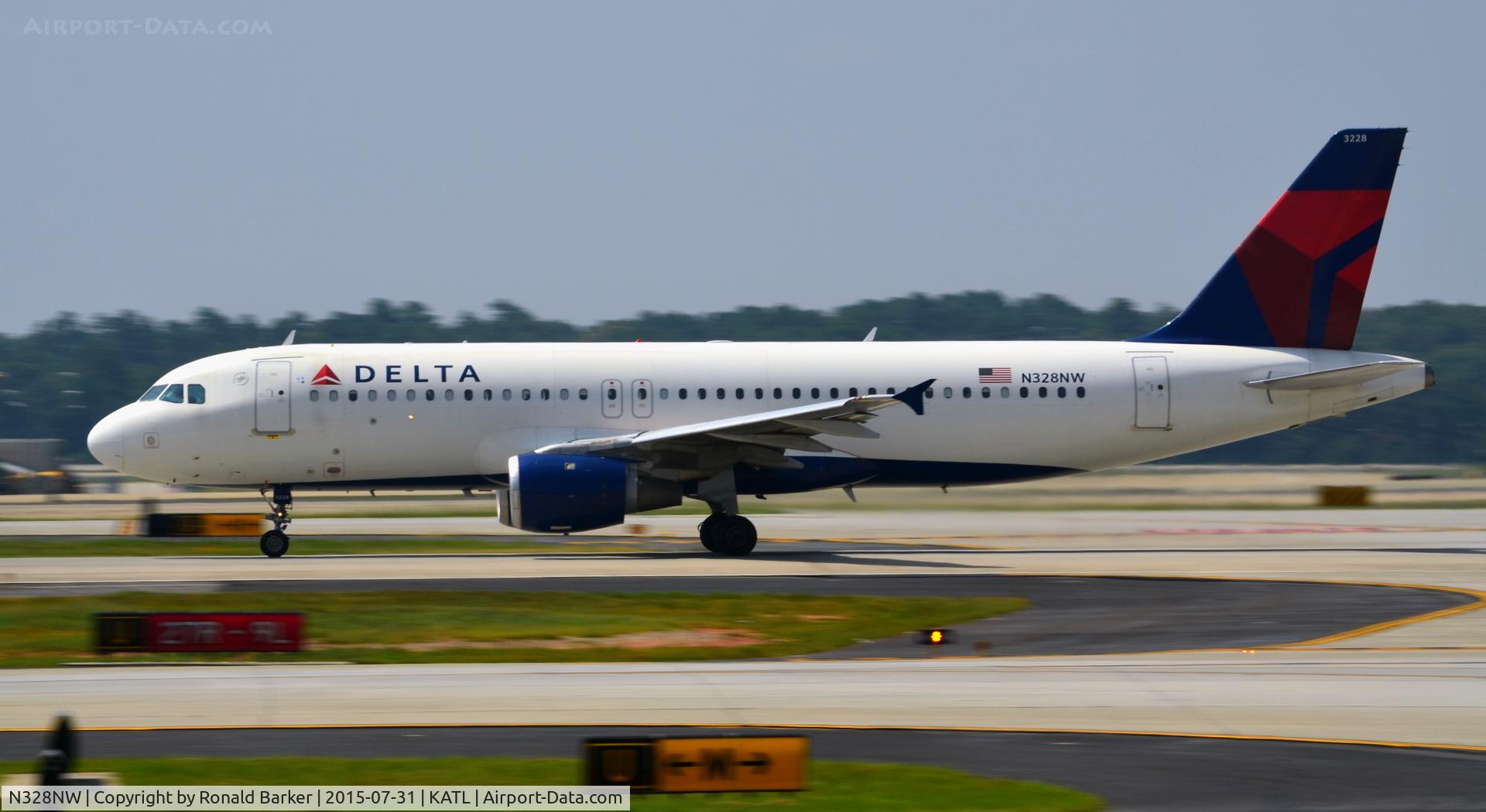 N328NW, 1992 Airbus A320-211 C/N 298, Takeoff Atlanta
