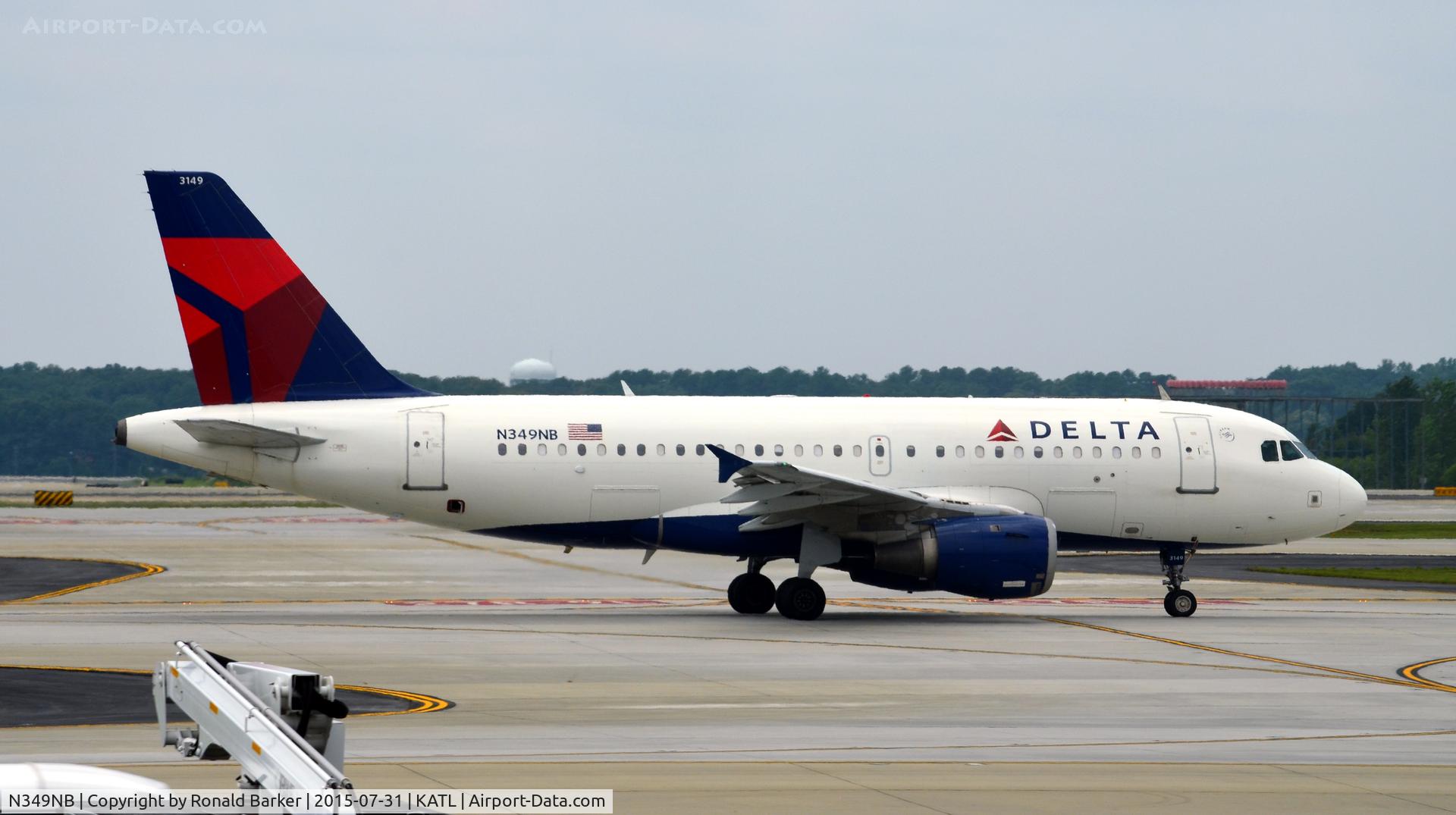 N349NB, 2002 Airbus A319-114 C/N 1815, Taxi Atlanta